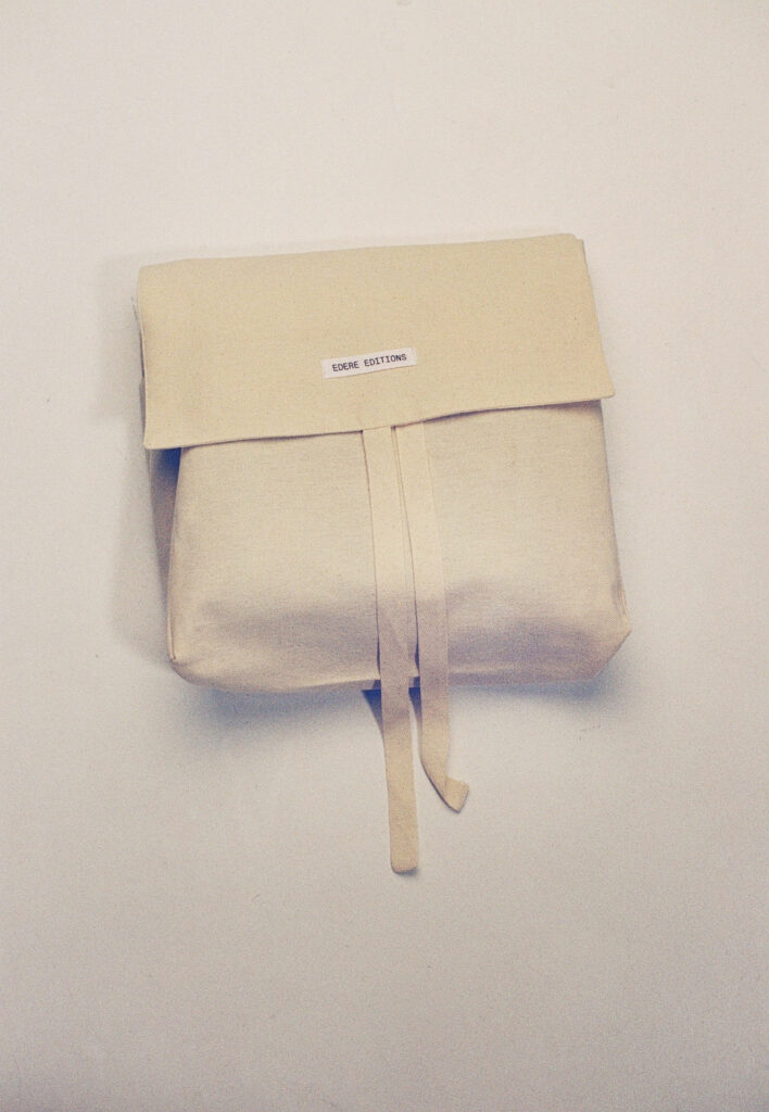 Khayal Throw (Ivory Clay / Sand Milk)