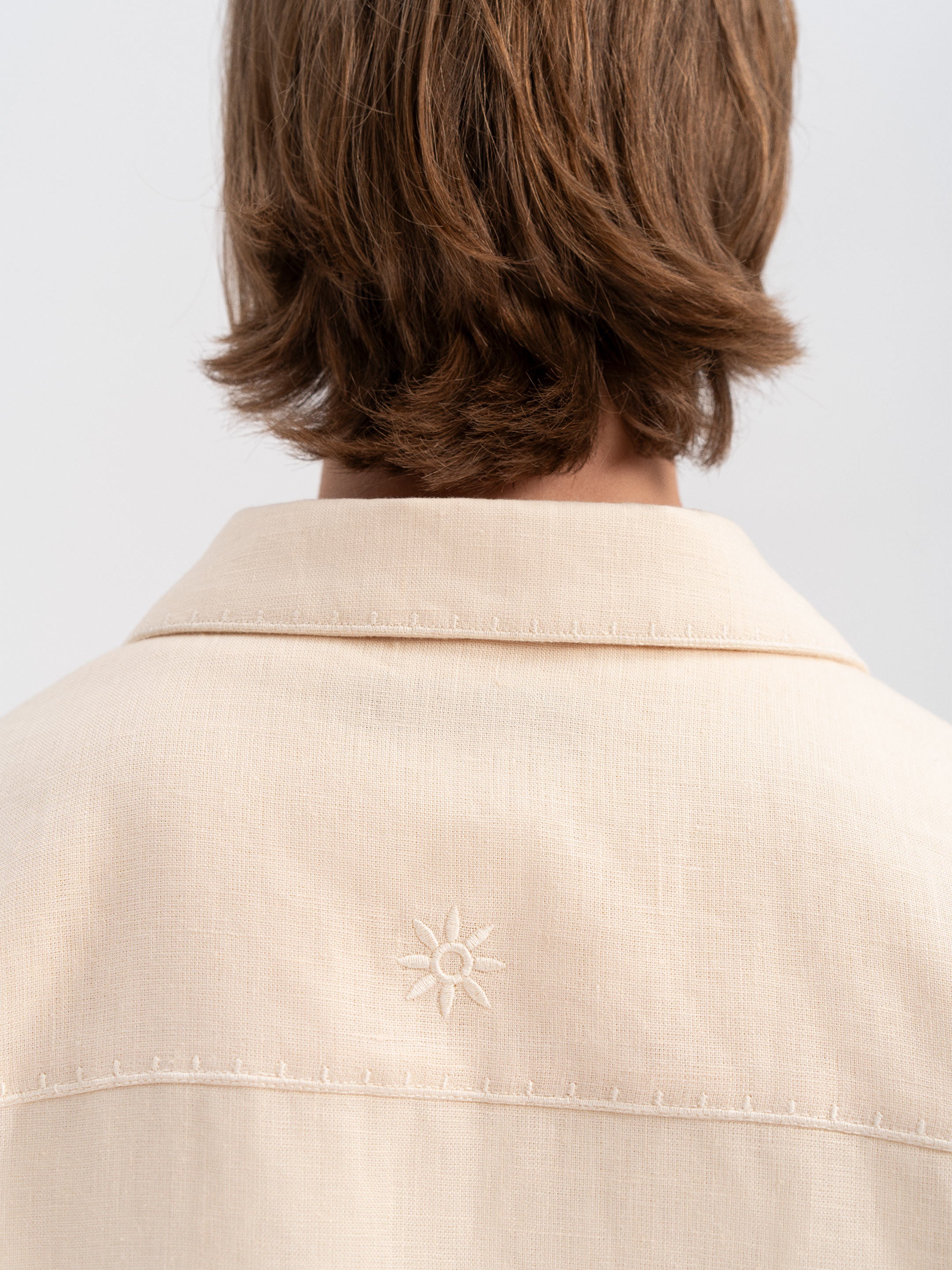 Cream-colored shirt with matching embroidery "Burkun"