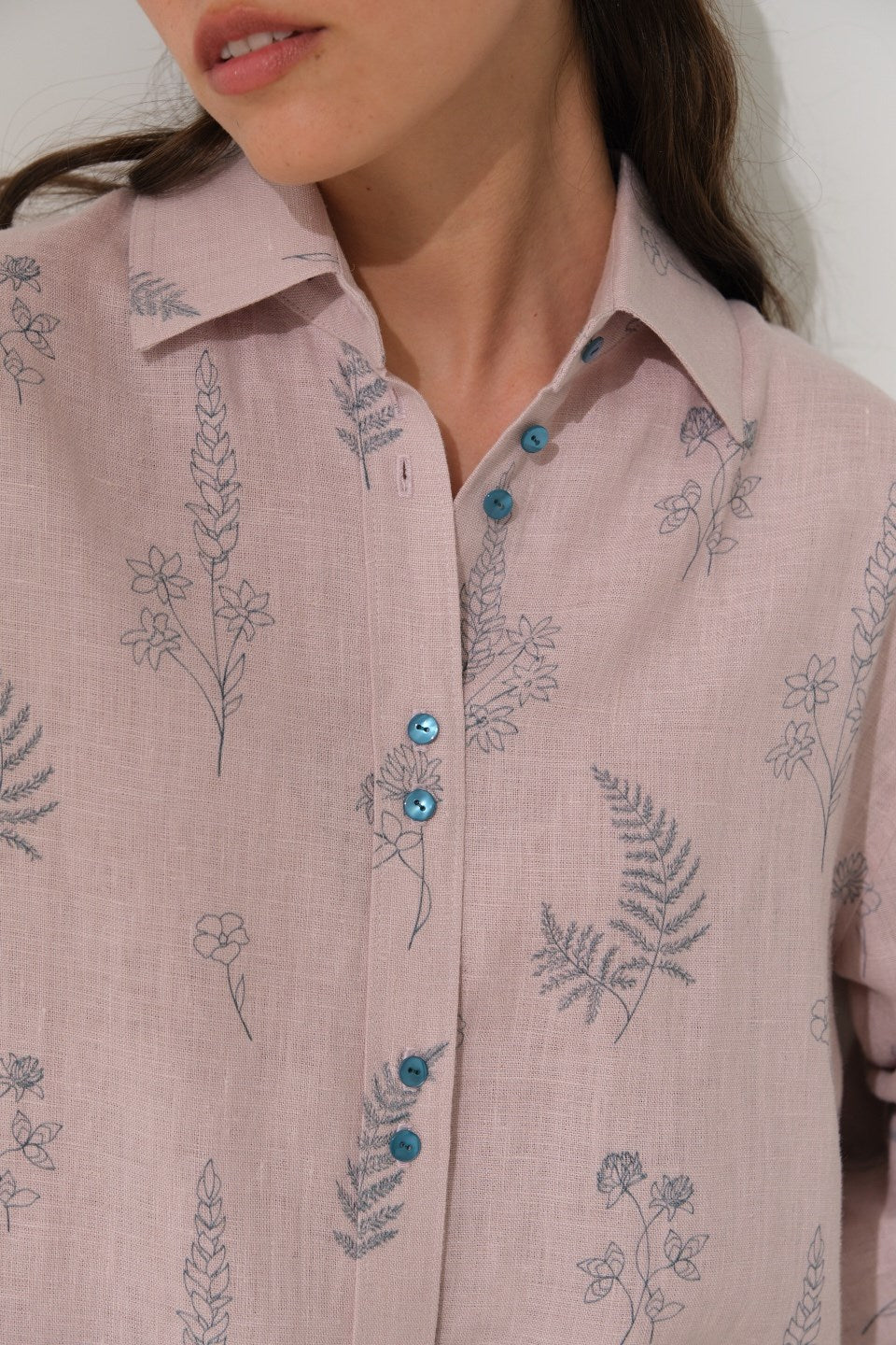 Printed shirt with cuffs