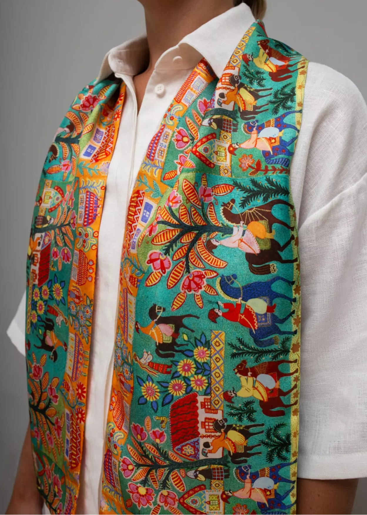 Херсонський музей: шовкова саржа "Вставали козаченьки до світанку"