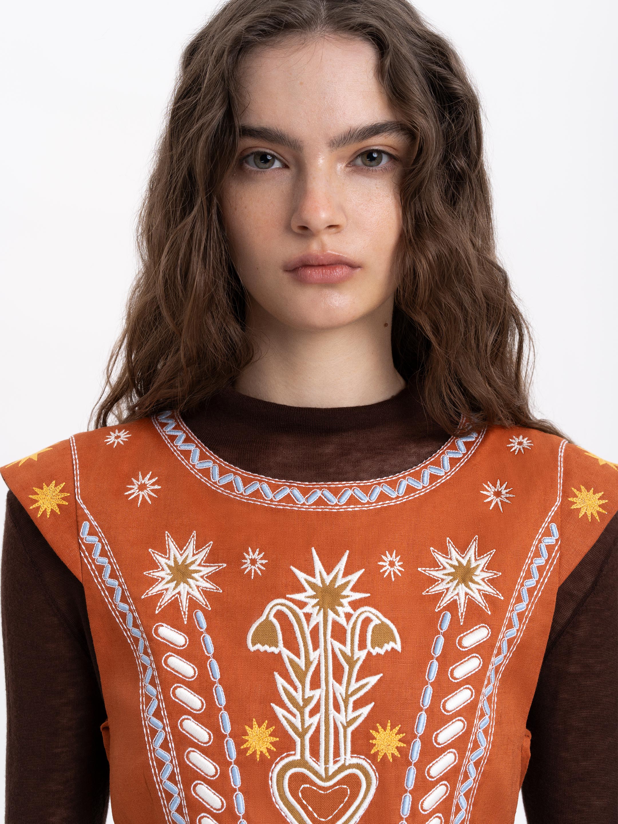 Terracotta linen embroidered vest "Adamant"