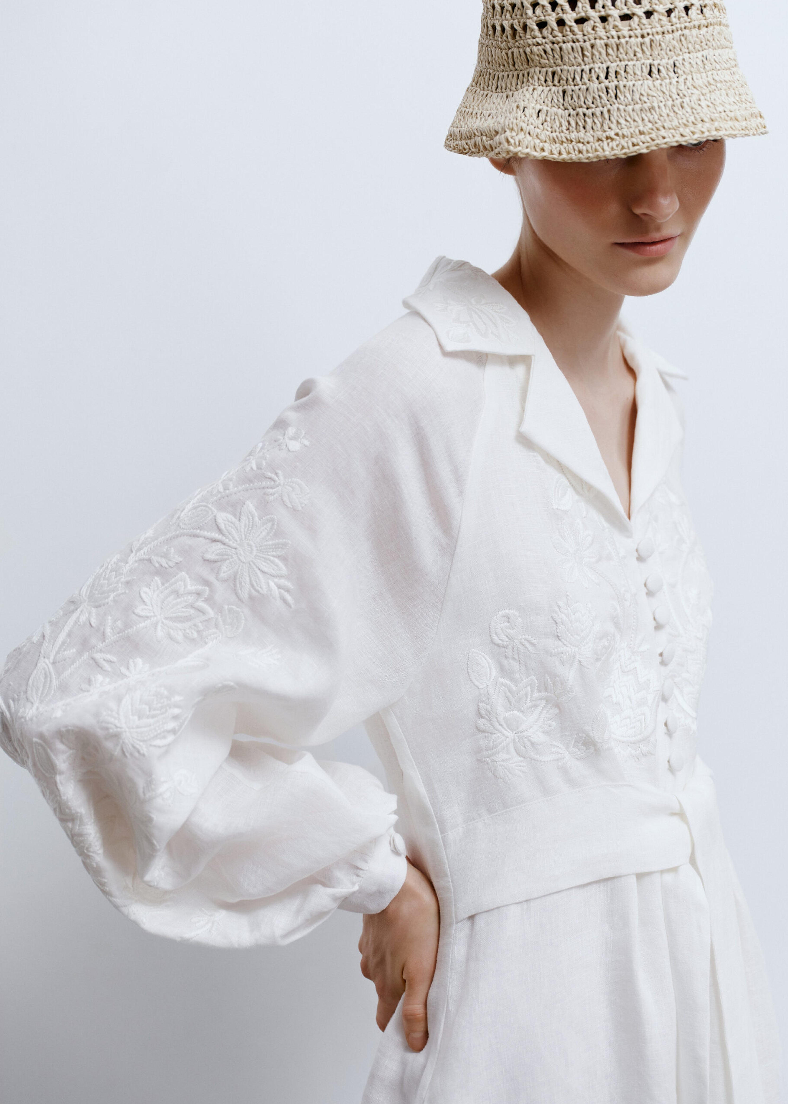 Dress “Nagidka” white ornament