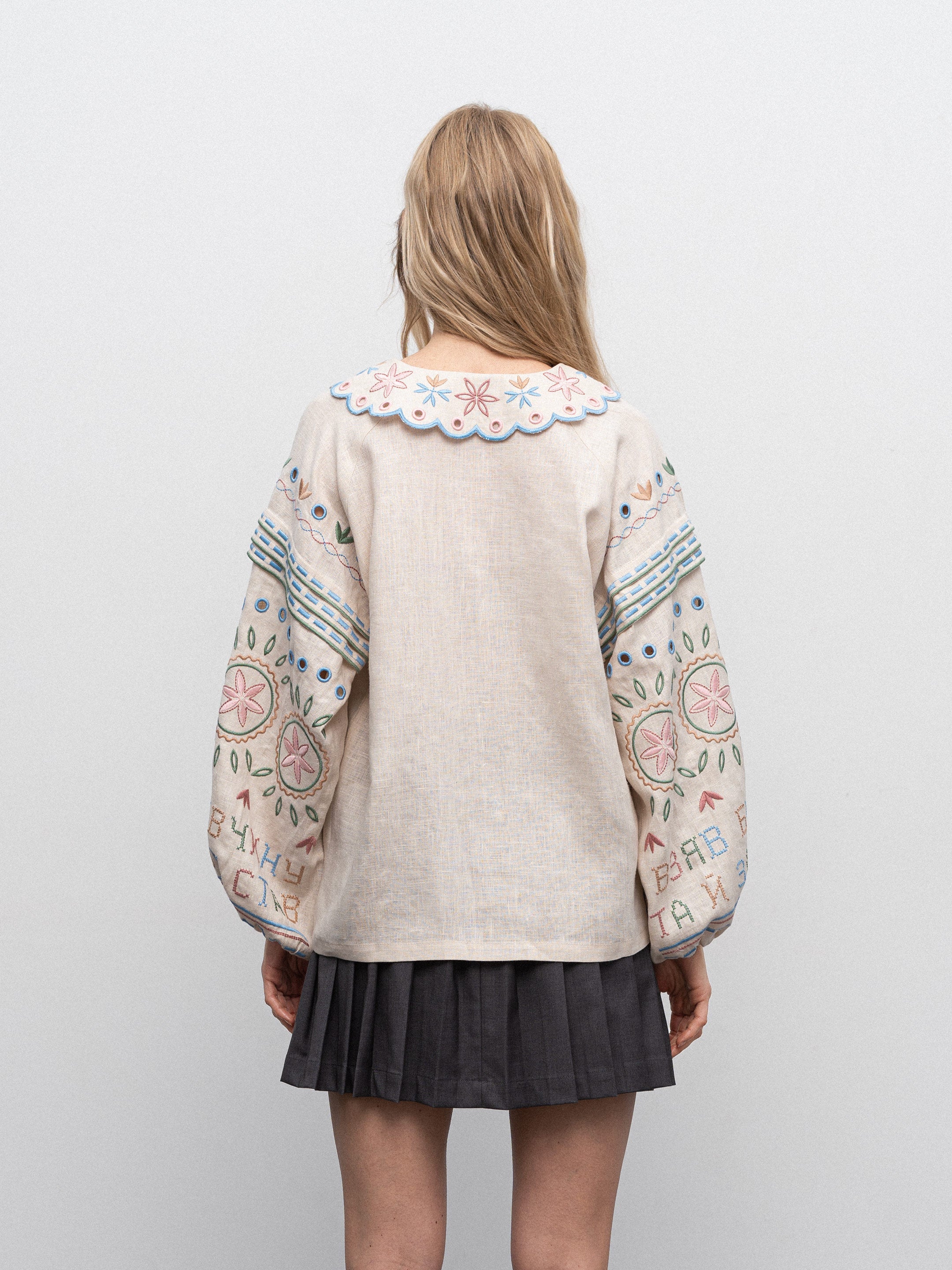 Сорочка “Бандура” бежева