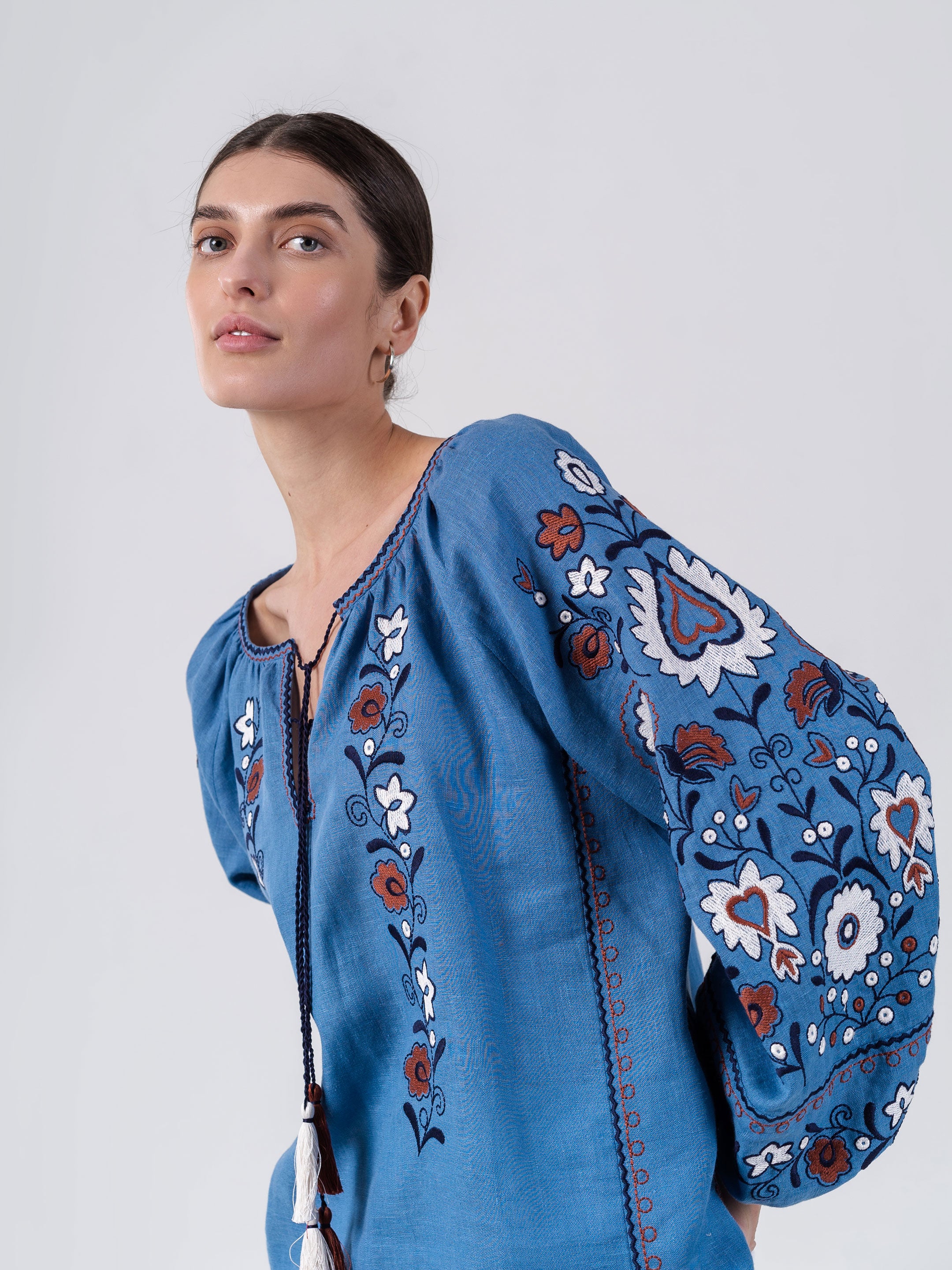 Blue embroidered shirt with floral ornament Fialka