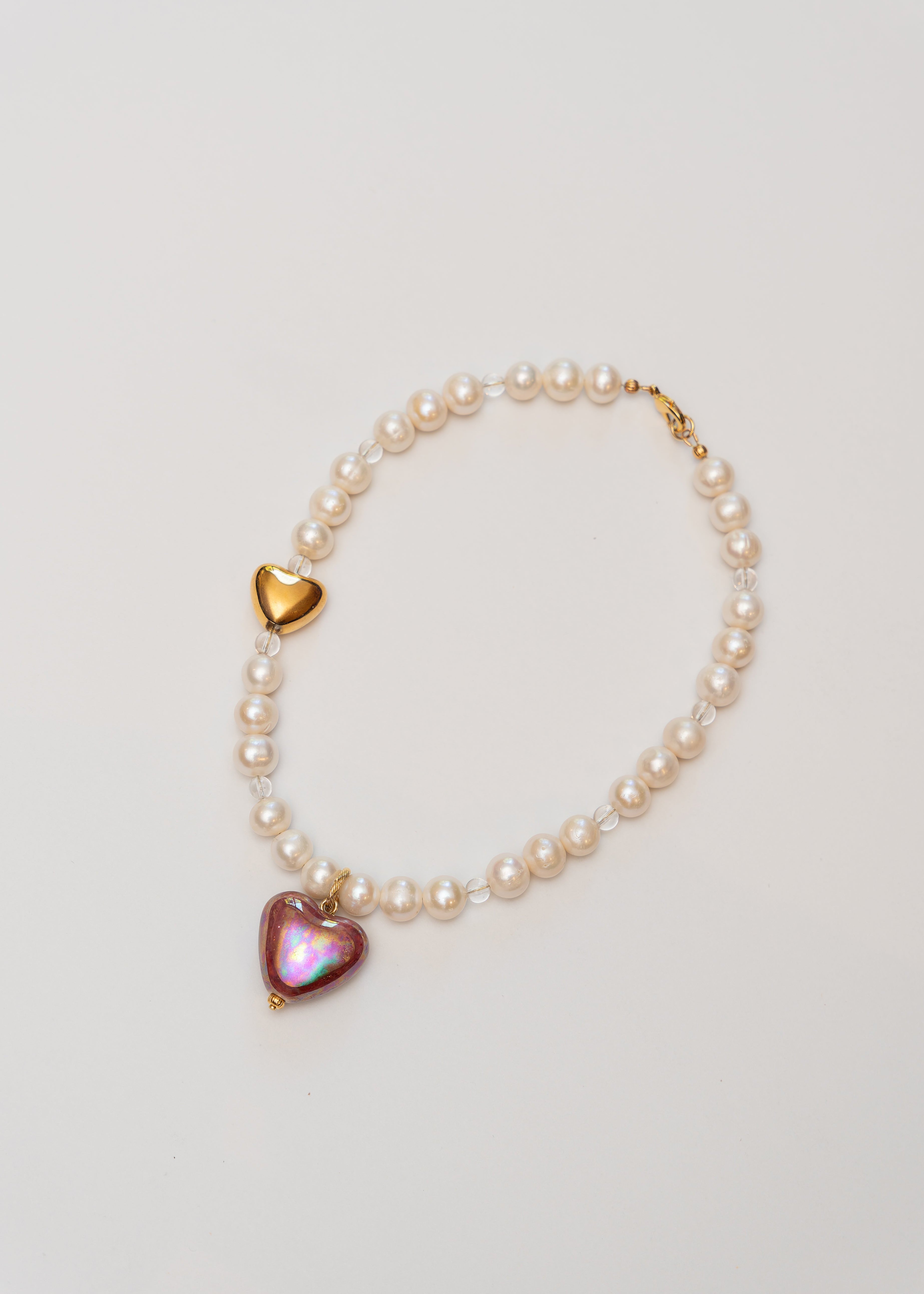 Necklace "Skarb" with pearls and two hearts