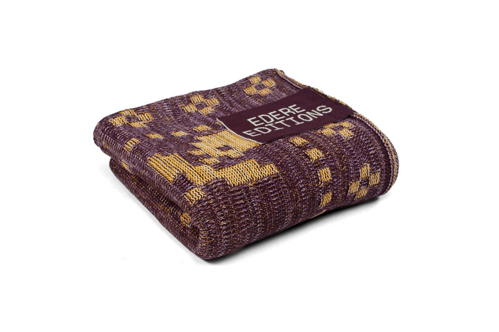 Berries Blanket (Wine Plum / Golden Ochre)