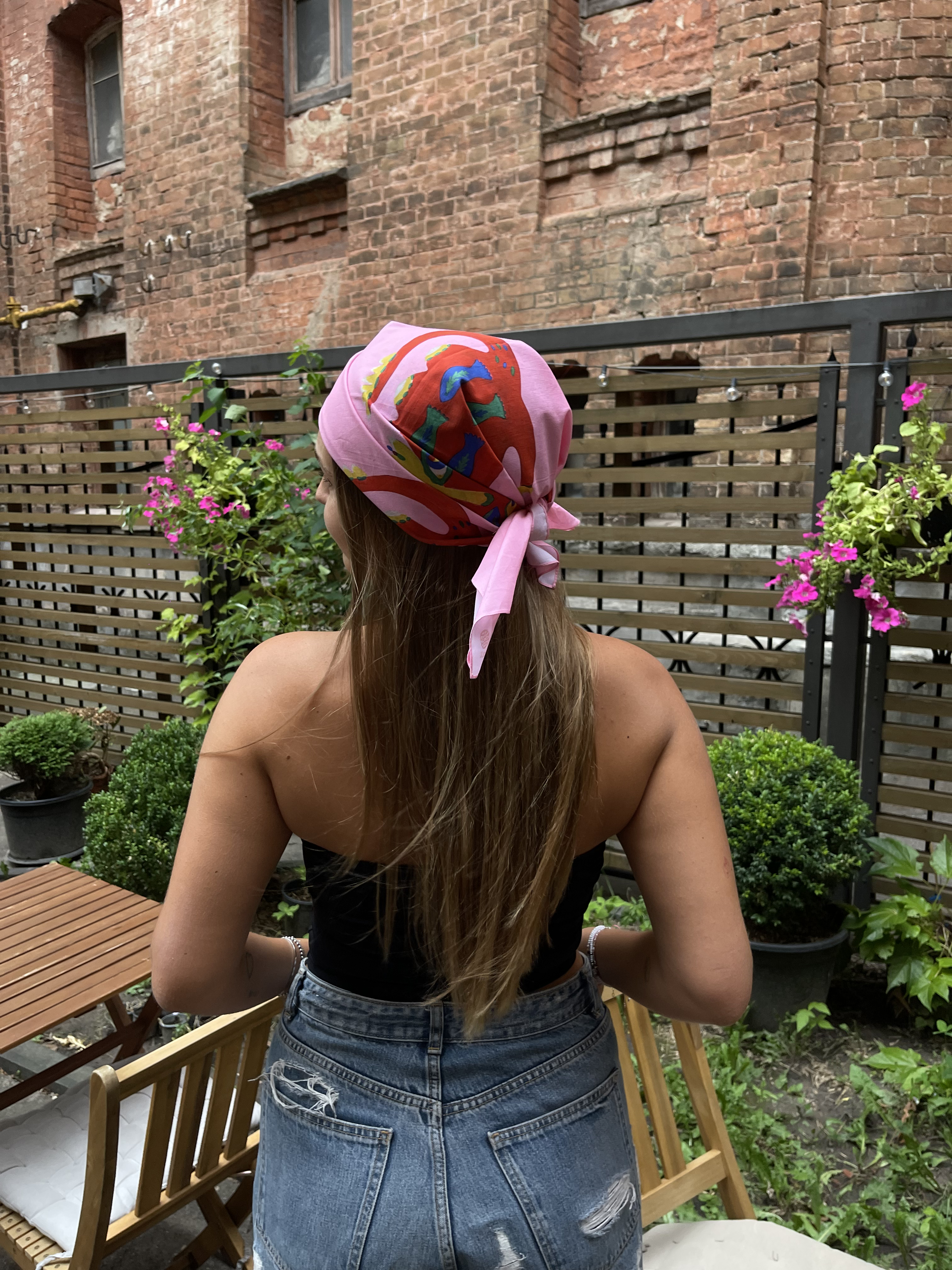Cotton scarf "A good beast fell in love with a goldfish"