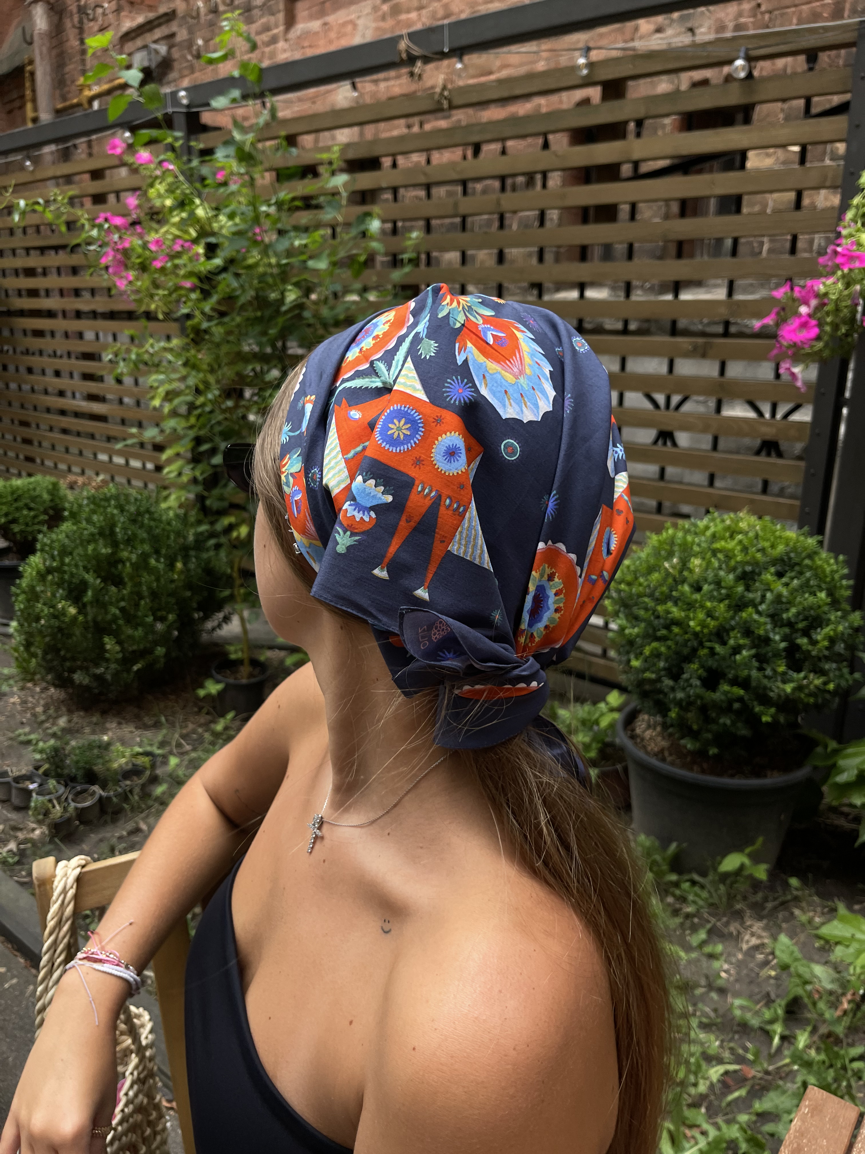 Cotton scarf "Cosmic Joy"