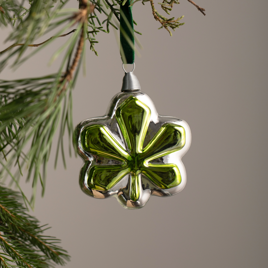 Hand-painted glass ornament «Chestnut»