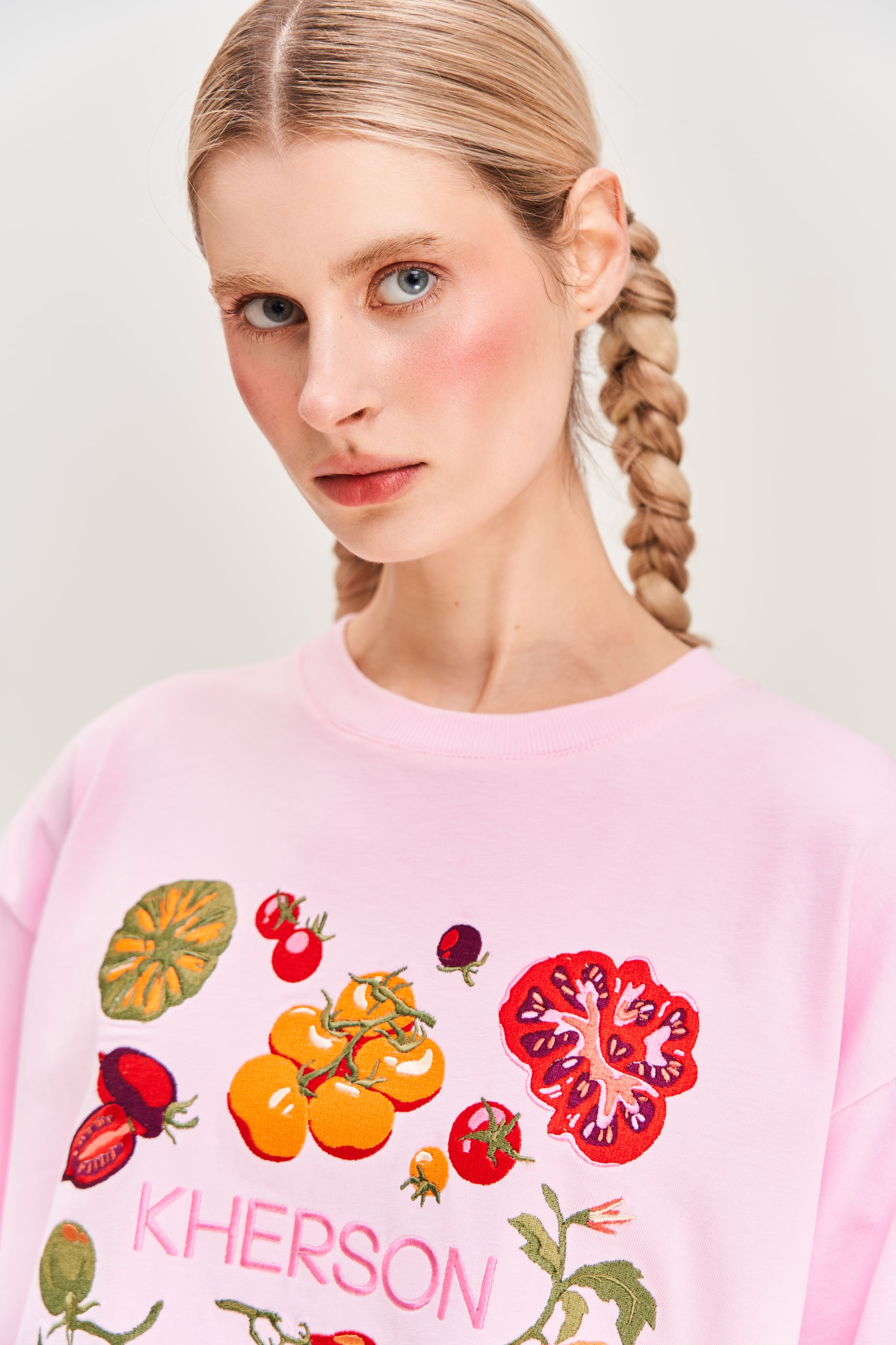 "Kherson Tomatoes" Embroidered T-shirt, Pink