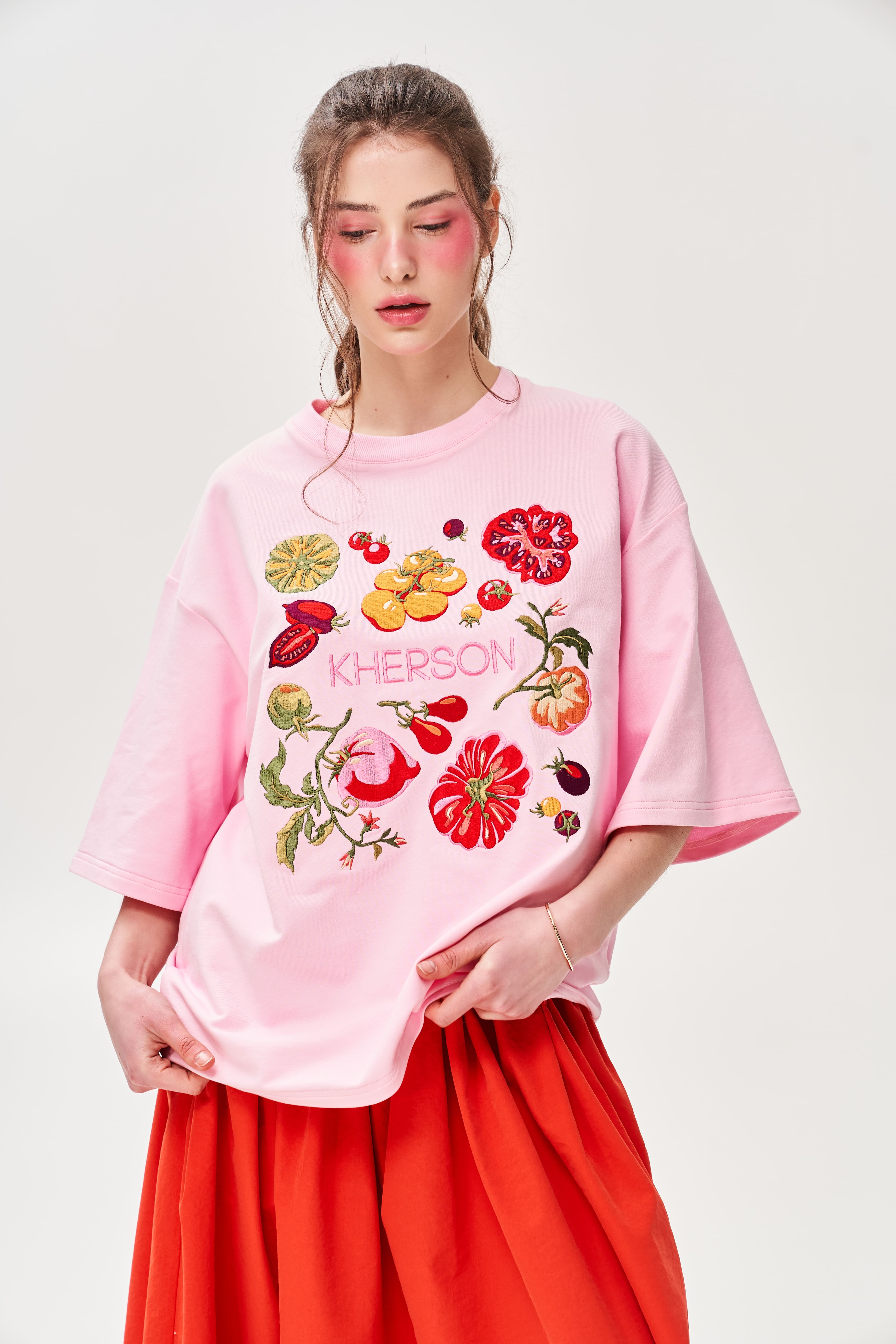 "Kherson Tomatoes" Embroidered T-shirt, Pink
