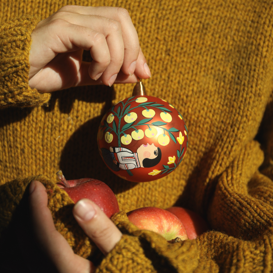 Прикраса «Лежача людина»