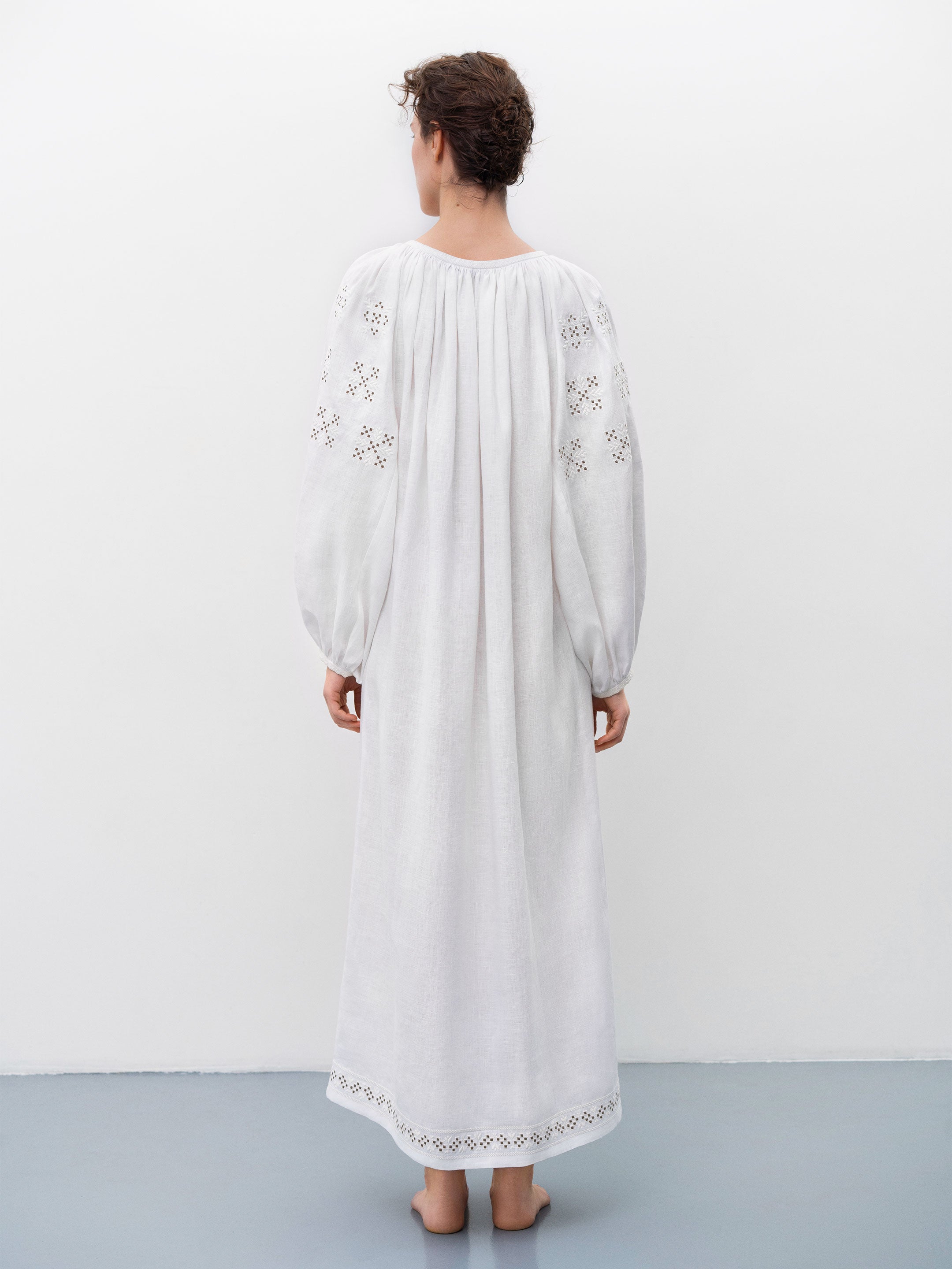 Long embroidered shirt Skoropadska