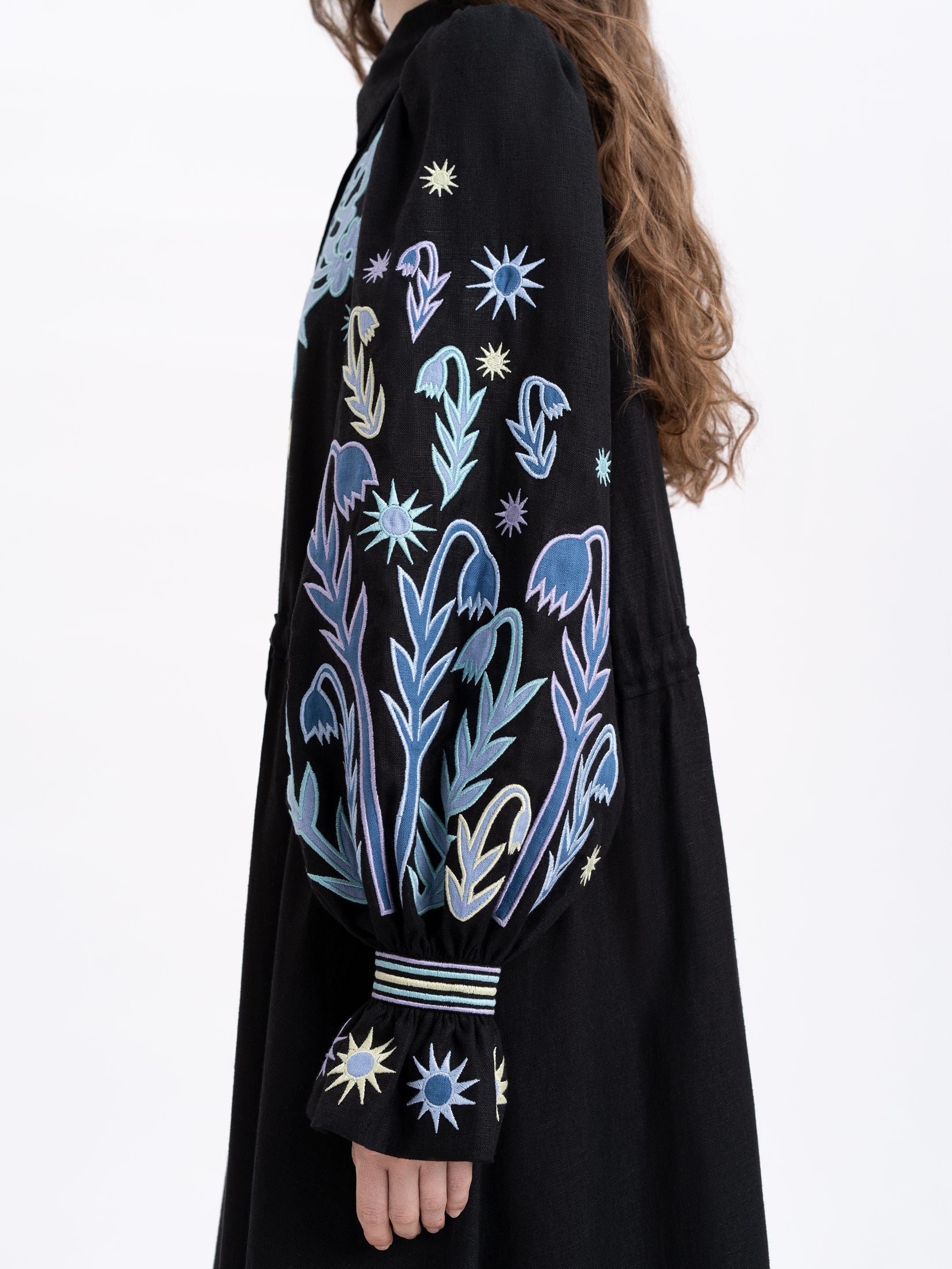 Long embroidered black dress Pivnich