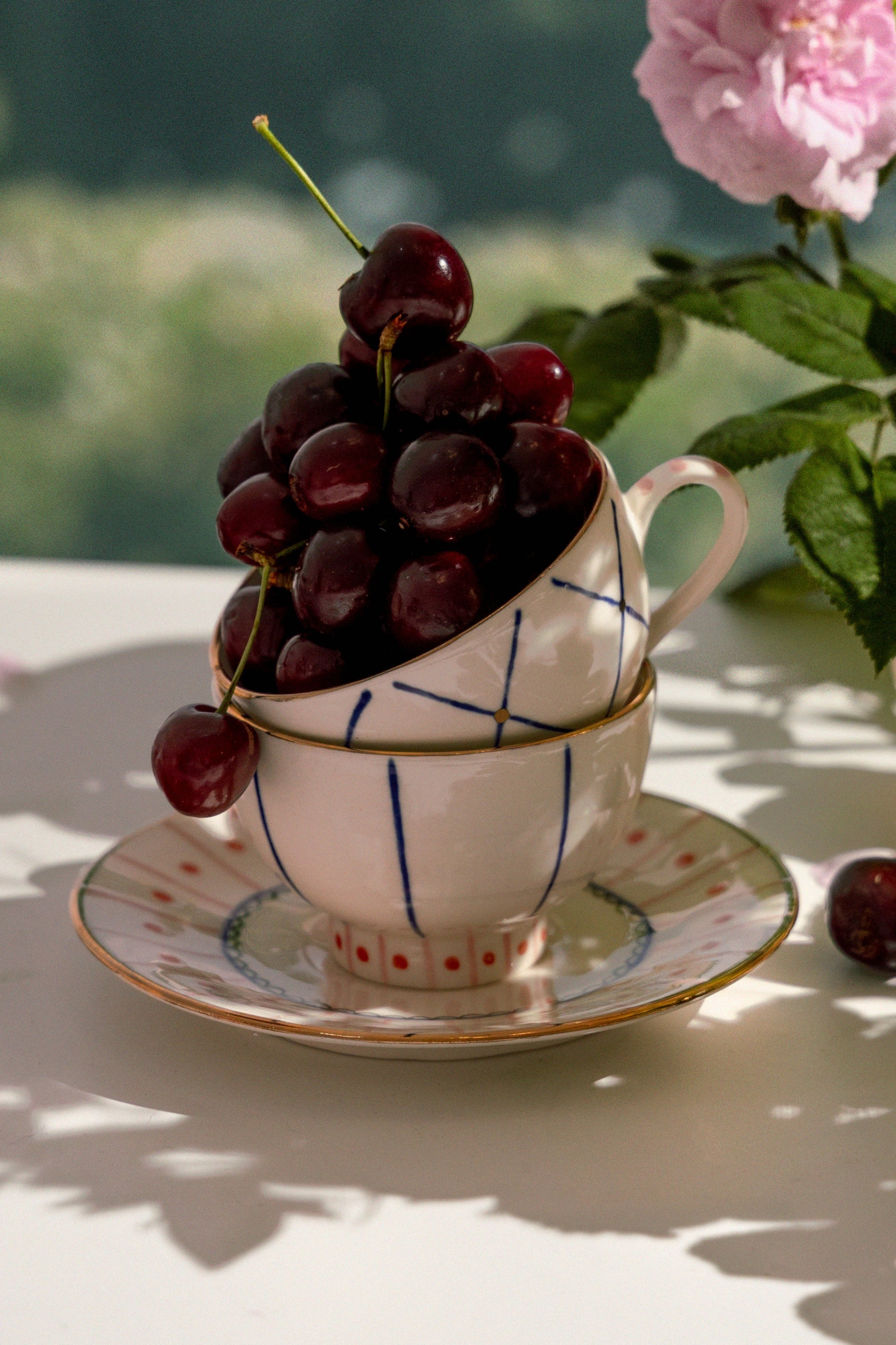 Set of two tea cups Easter