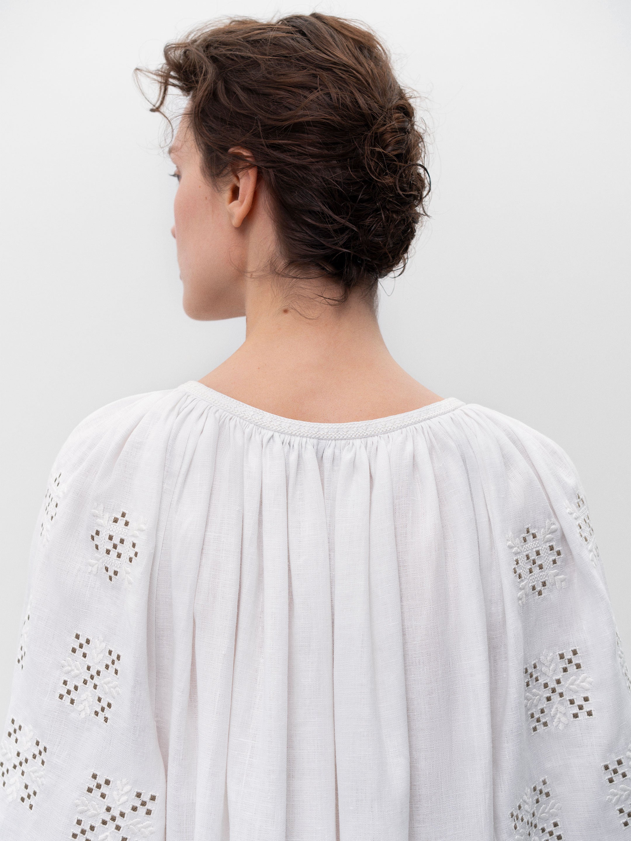 Long embroidered shirt Skoropadska
