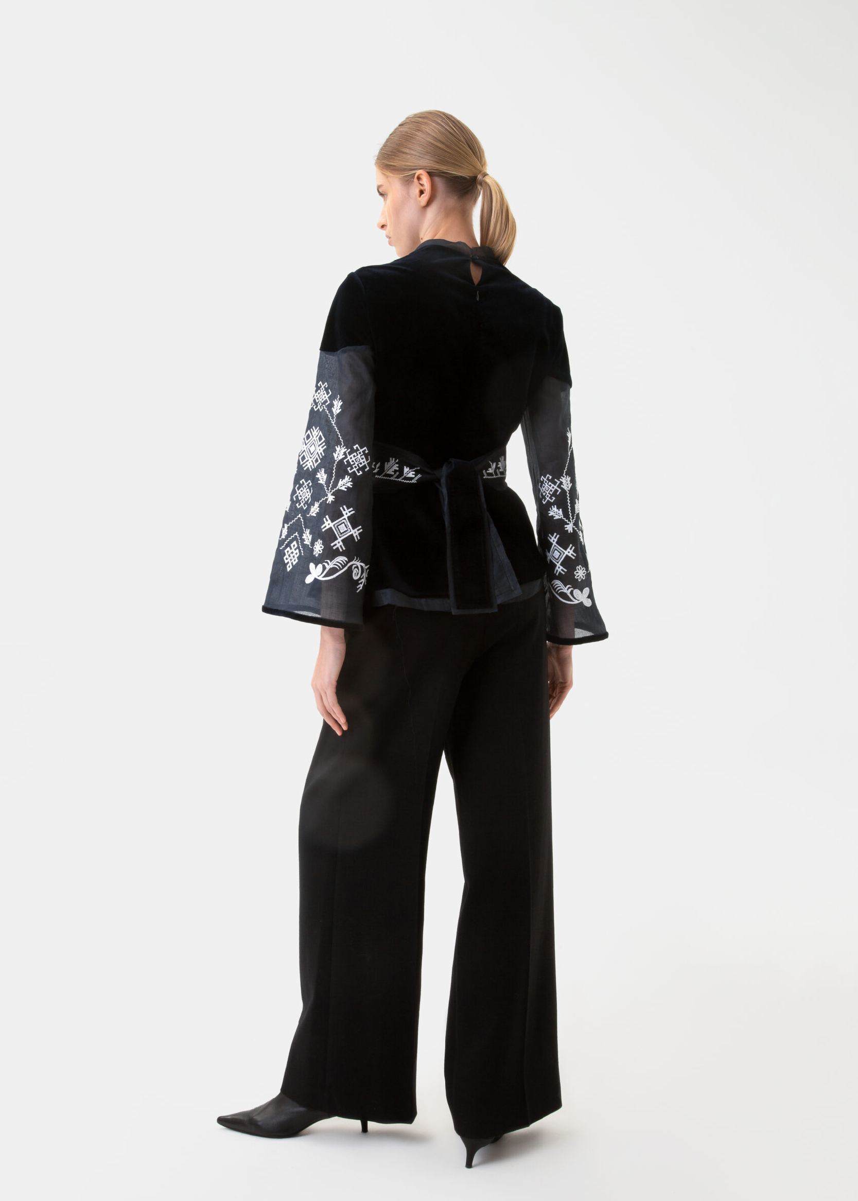 Vyshyvanka of Unity on dark blue velvet with a belt