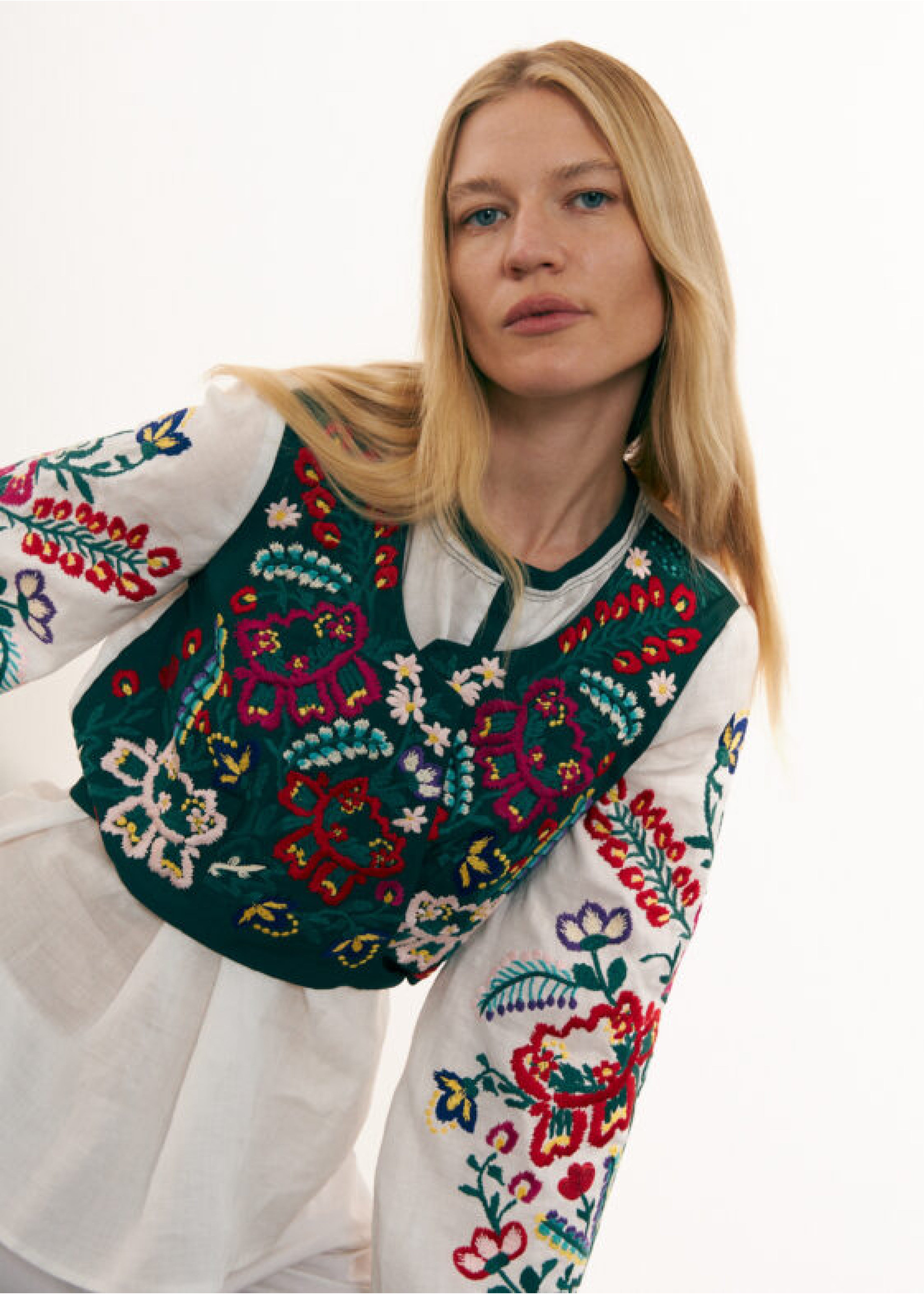 Women’s shirt with embroidery “Оpillia”