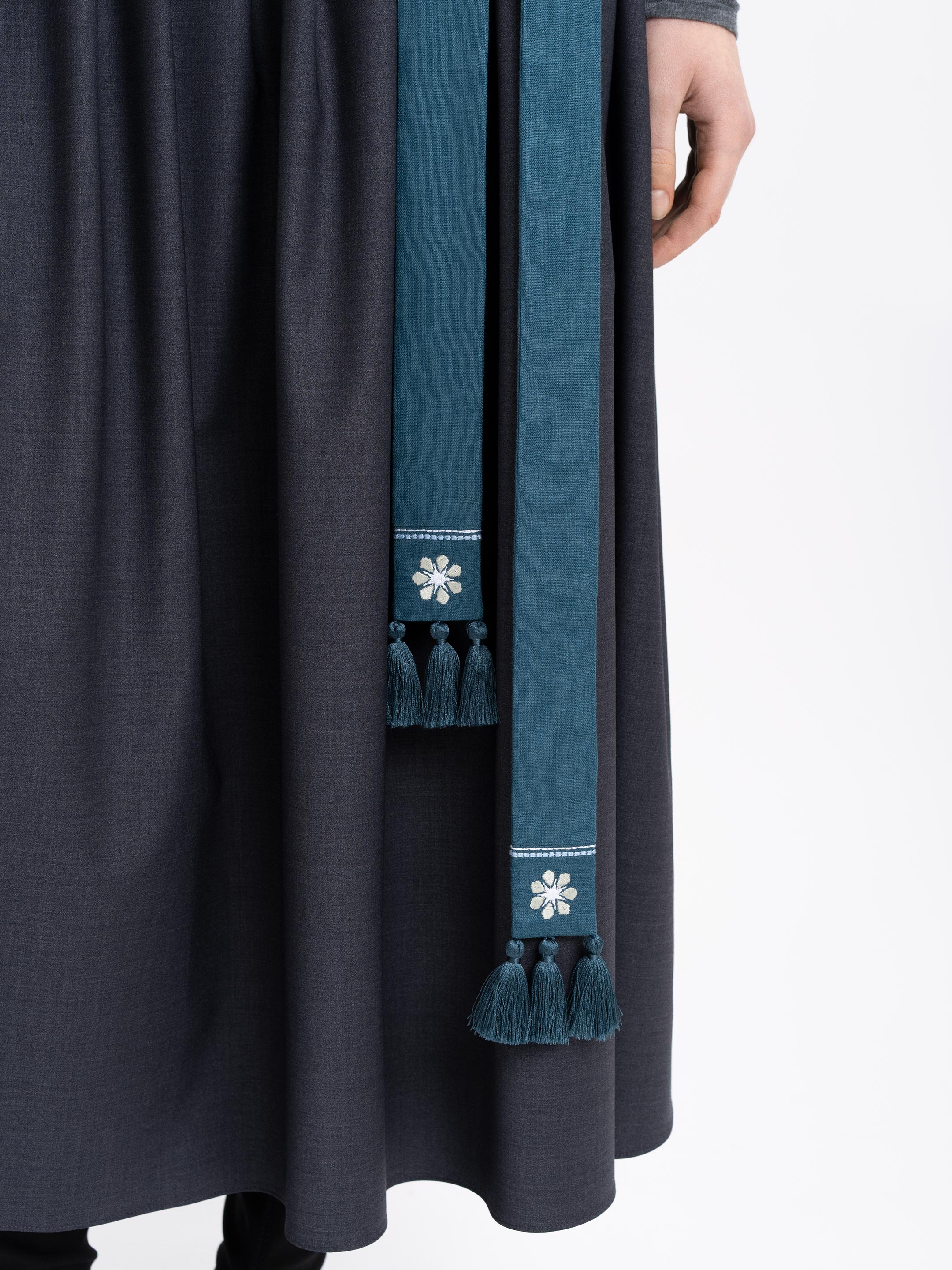 Linen embroidered belt in cyan color "Flora"
