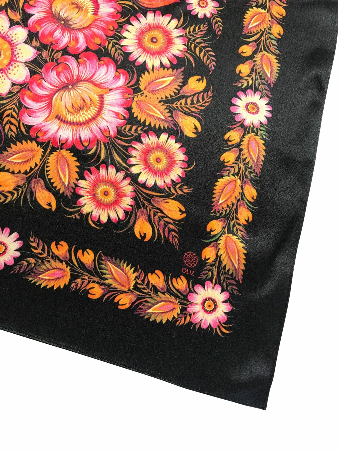 Silk scarf "Black Gold"