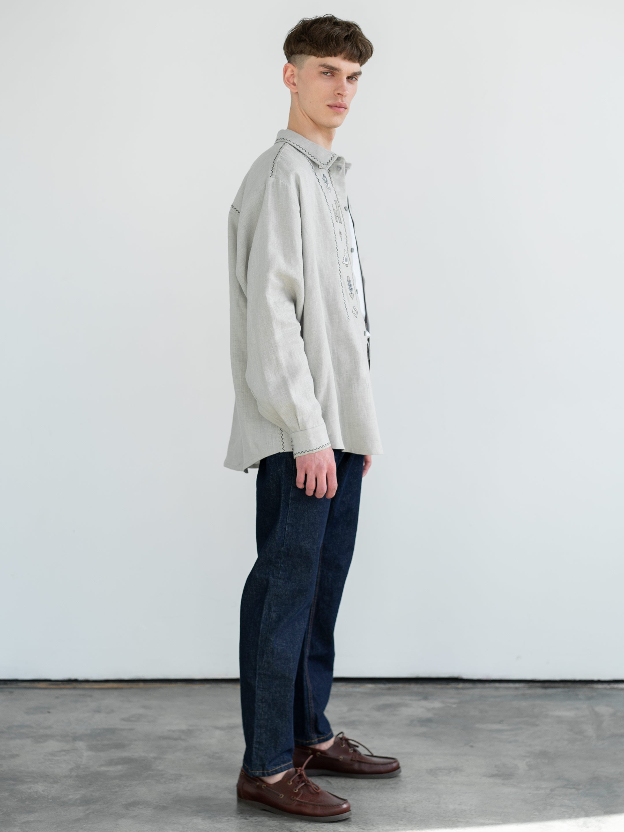 Linen button-down shirt with embroidery Pastukh