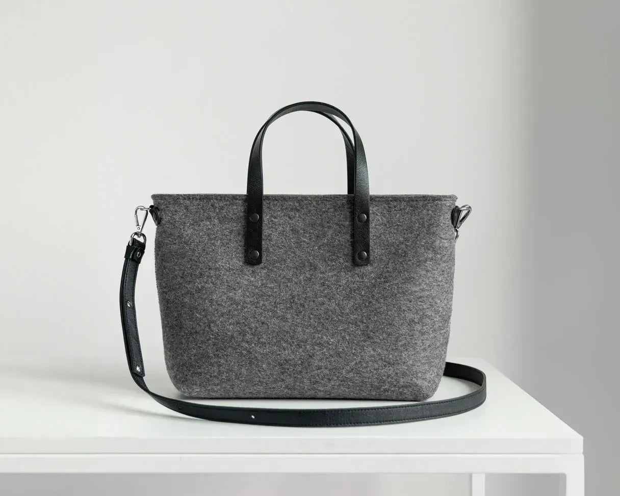 Crossbody Tote Bag L, Graphite