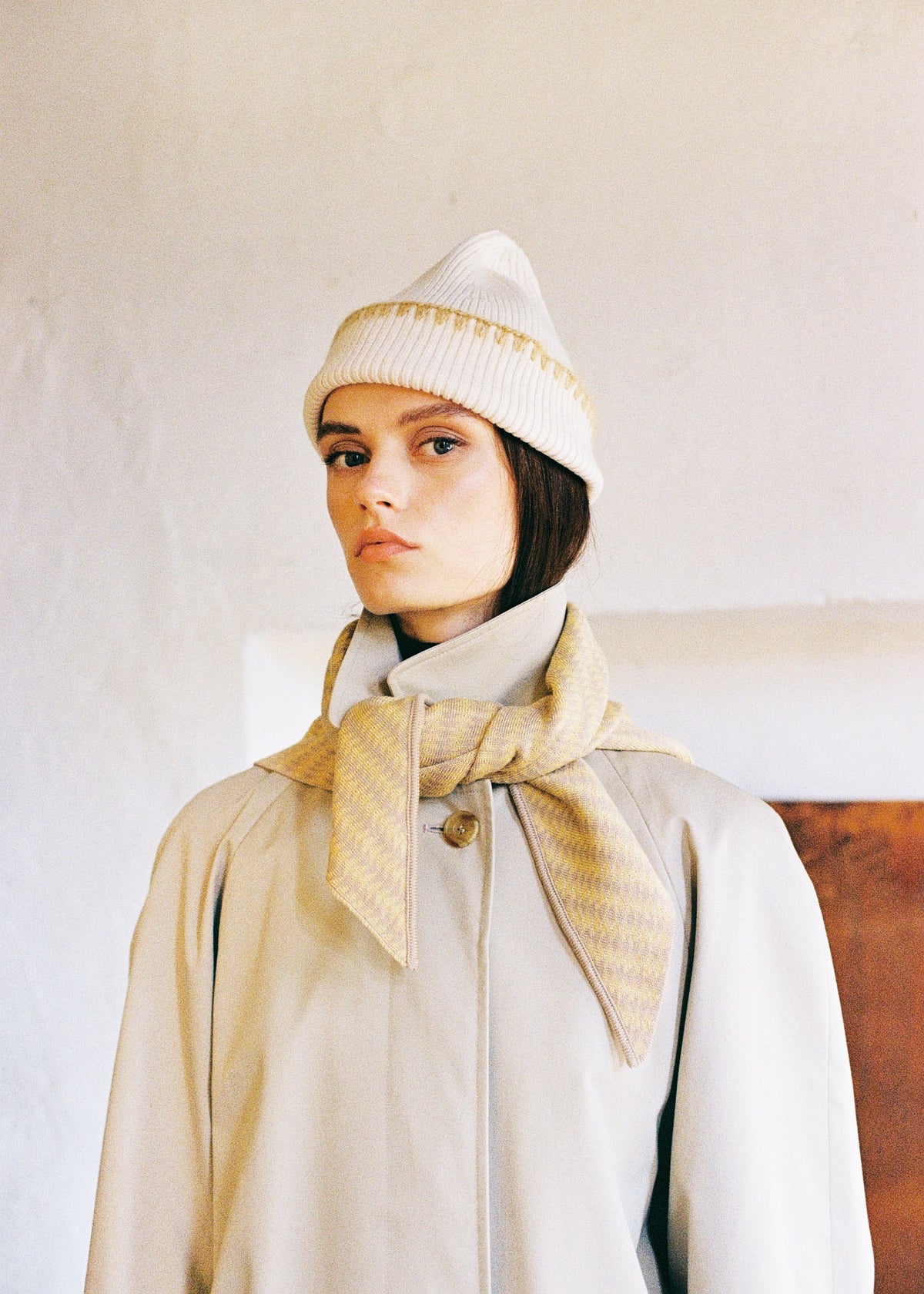 Colombina Merino Scarf in Creamy Corn Beige