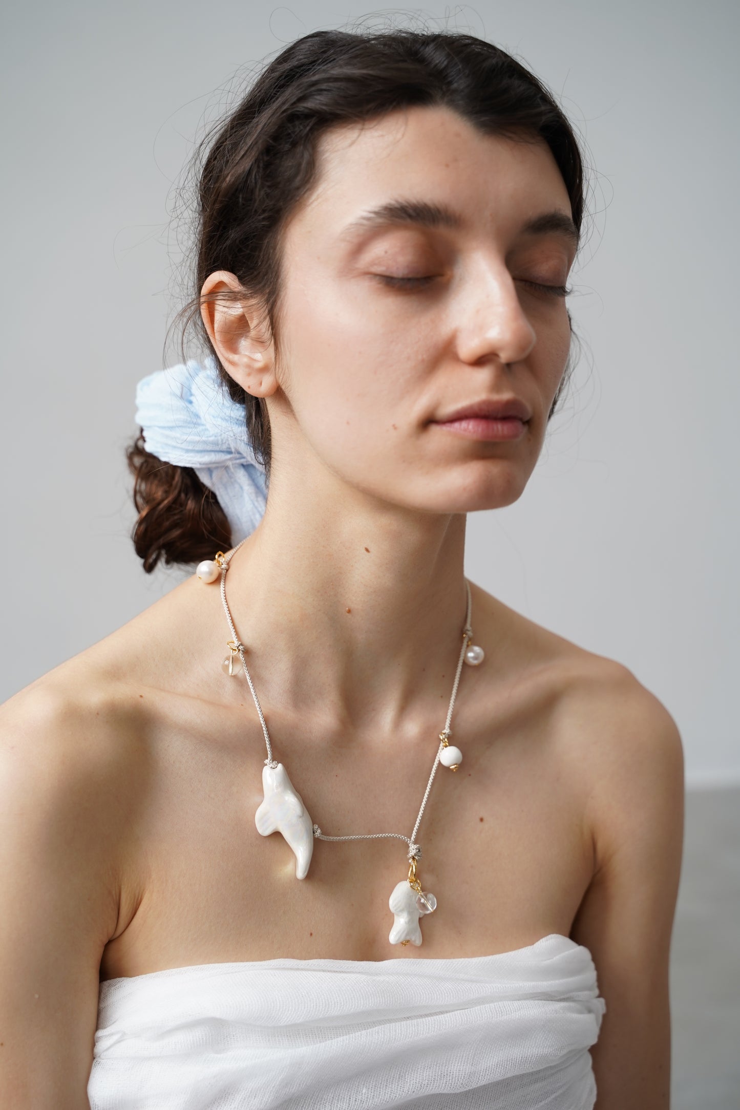 Necklace "Khvyli"