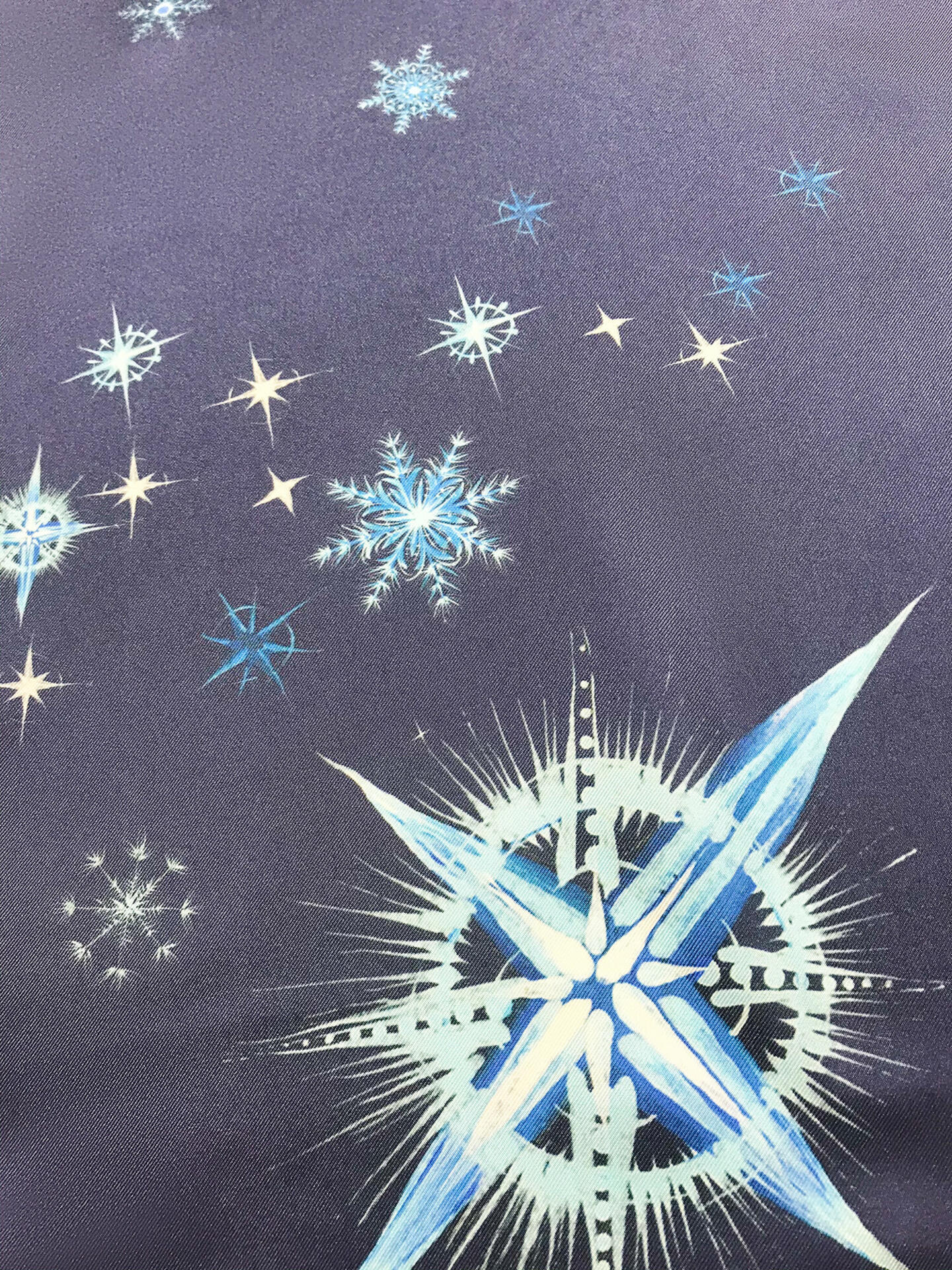 Shawl with angels is blue