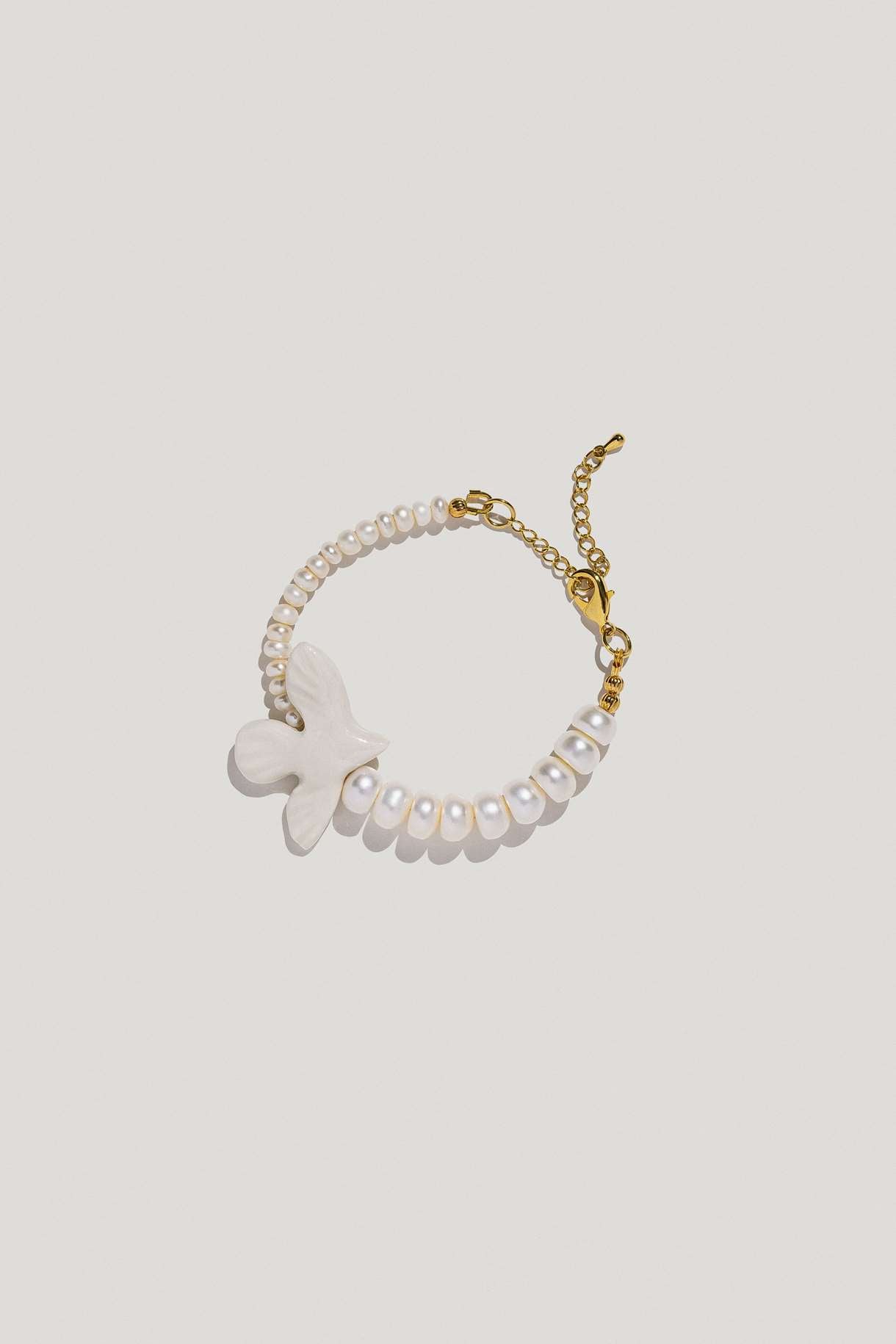 Wristband "Myrni" with two kinds of pearls