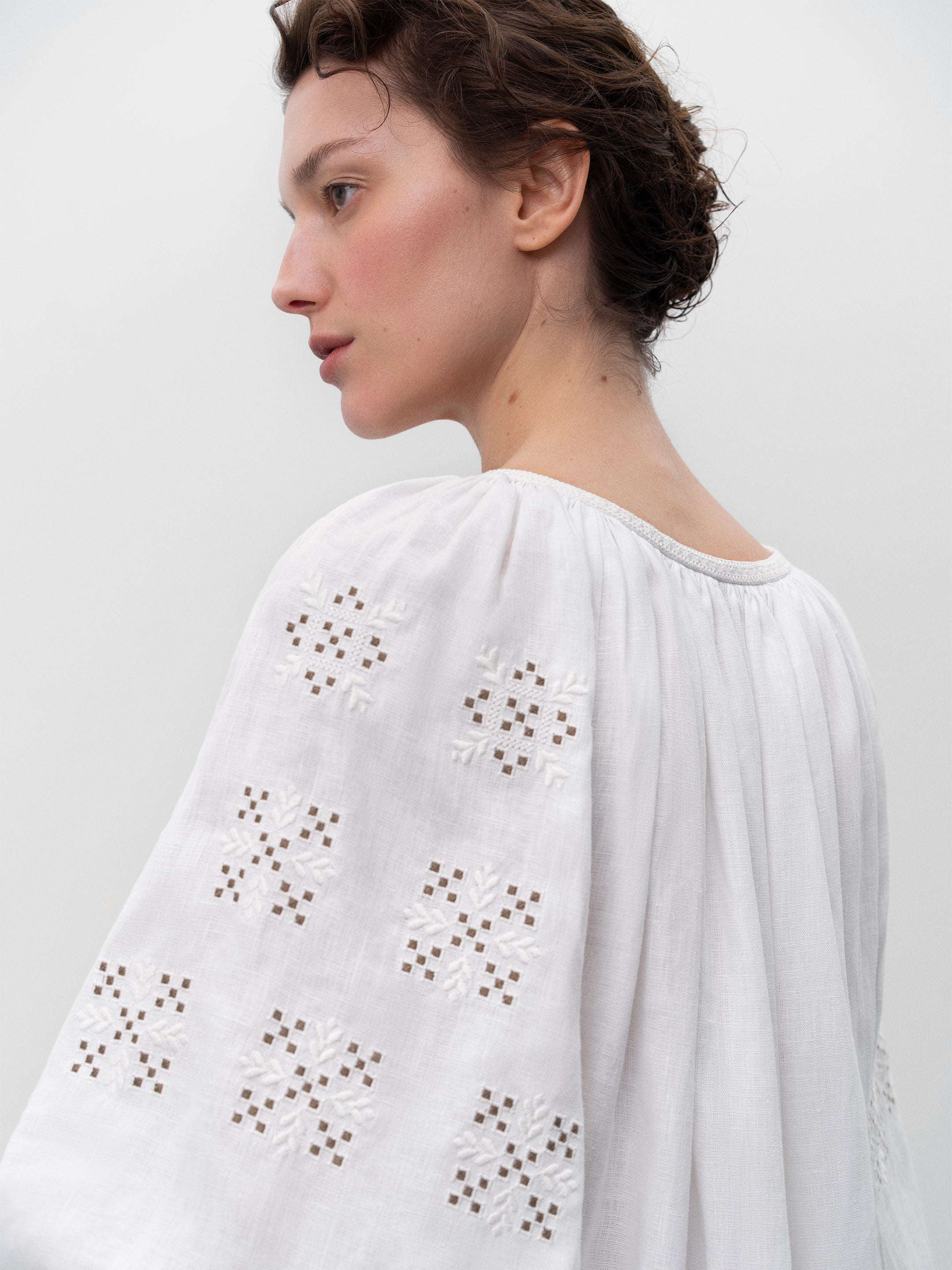 Long embroidered shirt Skoropadska