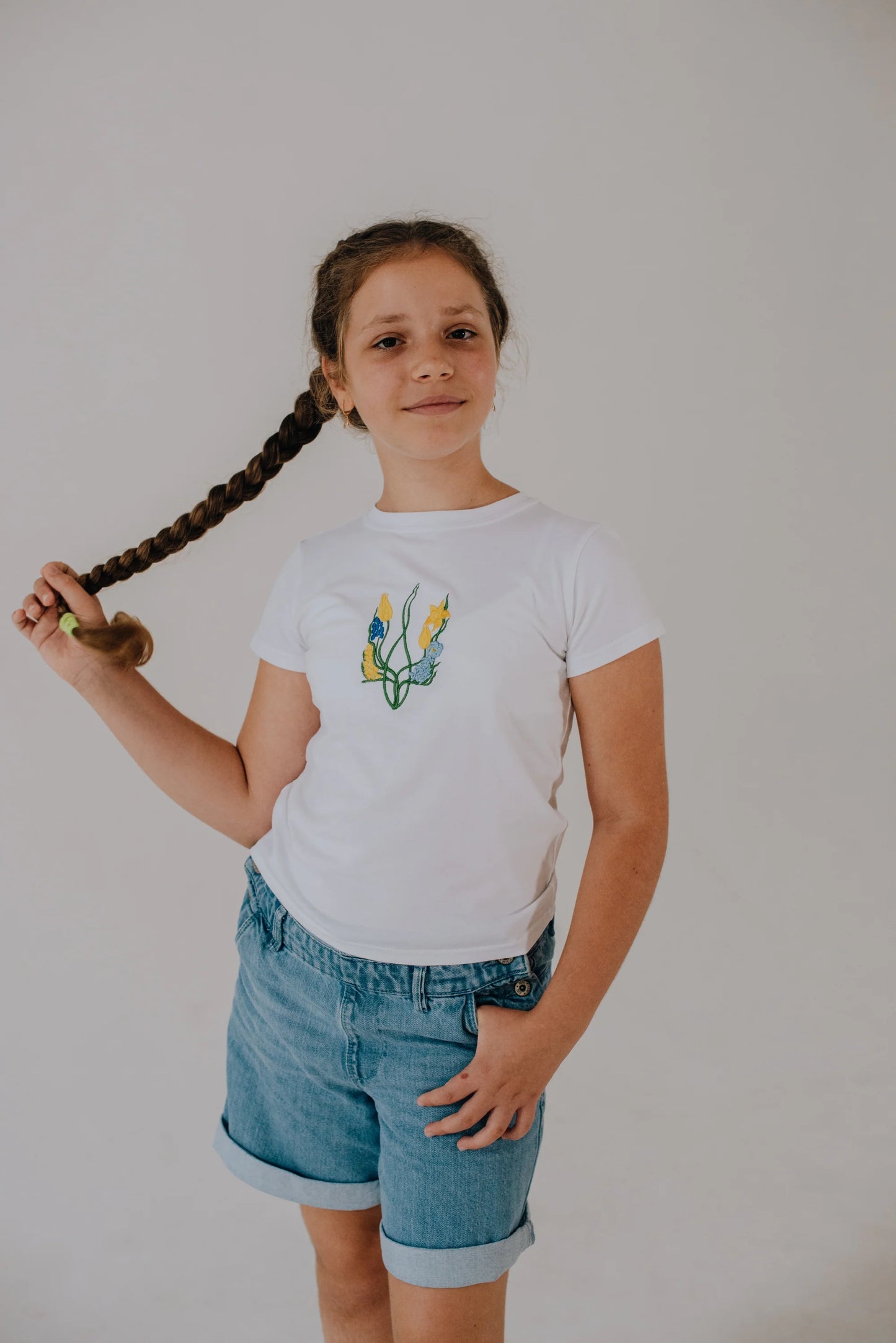 Kids t-shirt "Blossoming Trident"