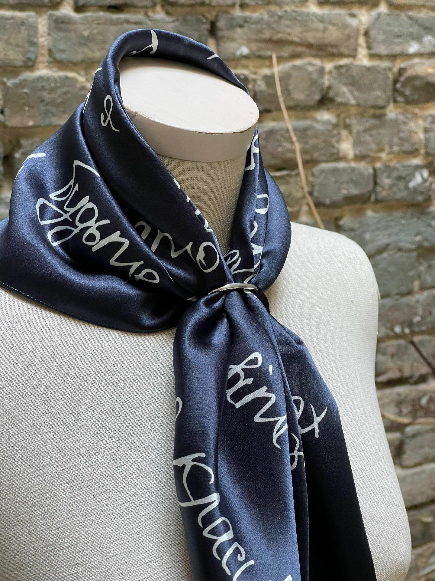 Ring for a scarf yellow