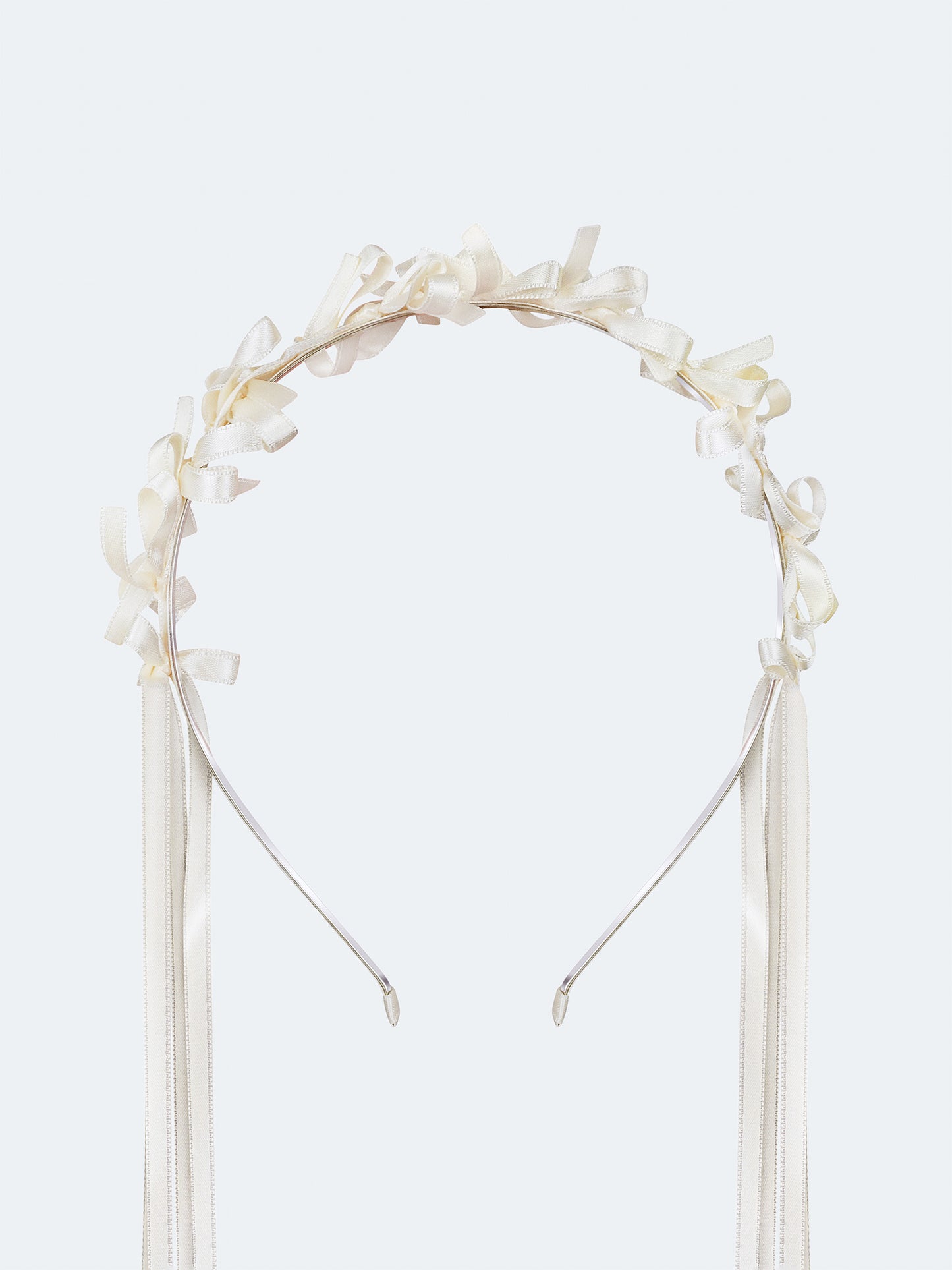 Light summer wreath made of milk-colored satin thread "Lebidka"