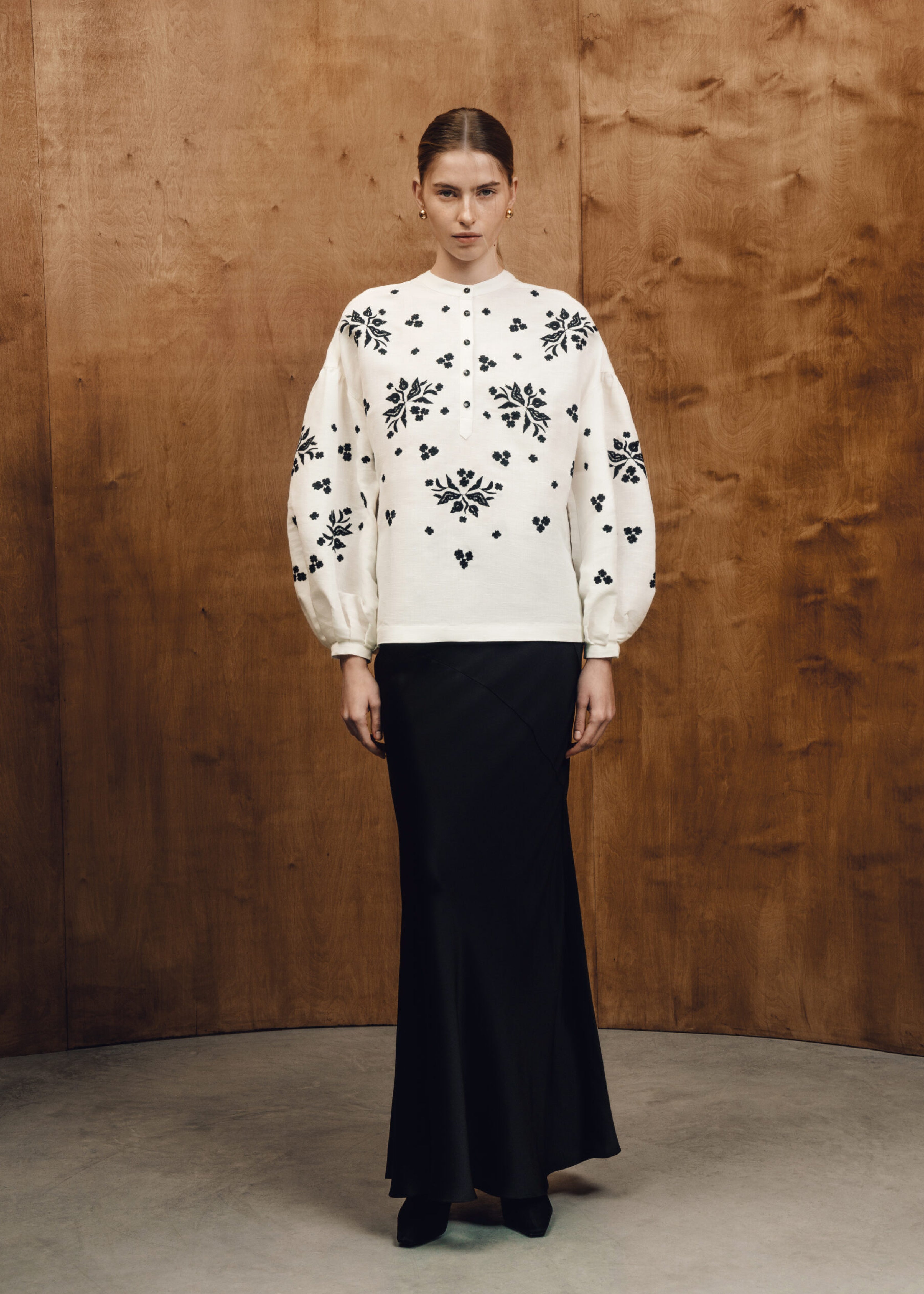 Blouse “Yavorivskyi divotsvit” (black ornament)