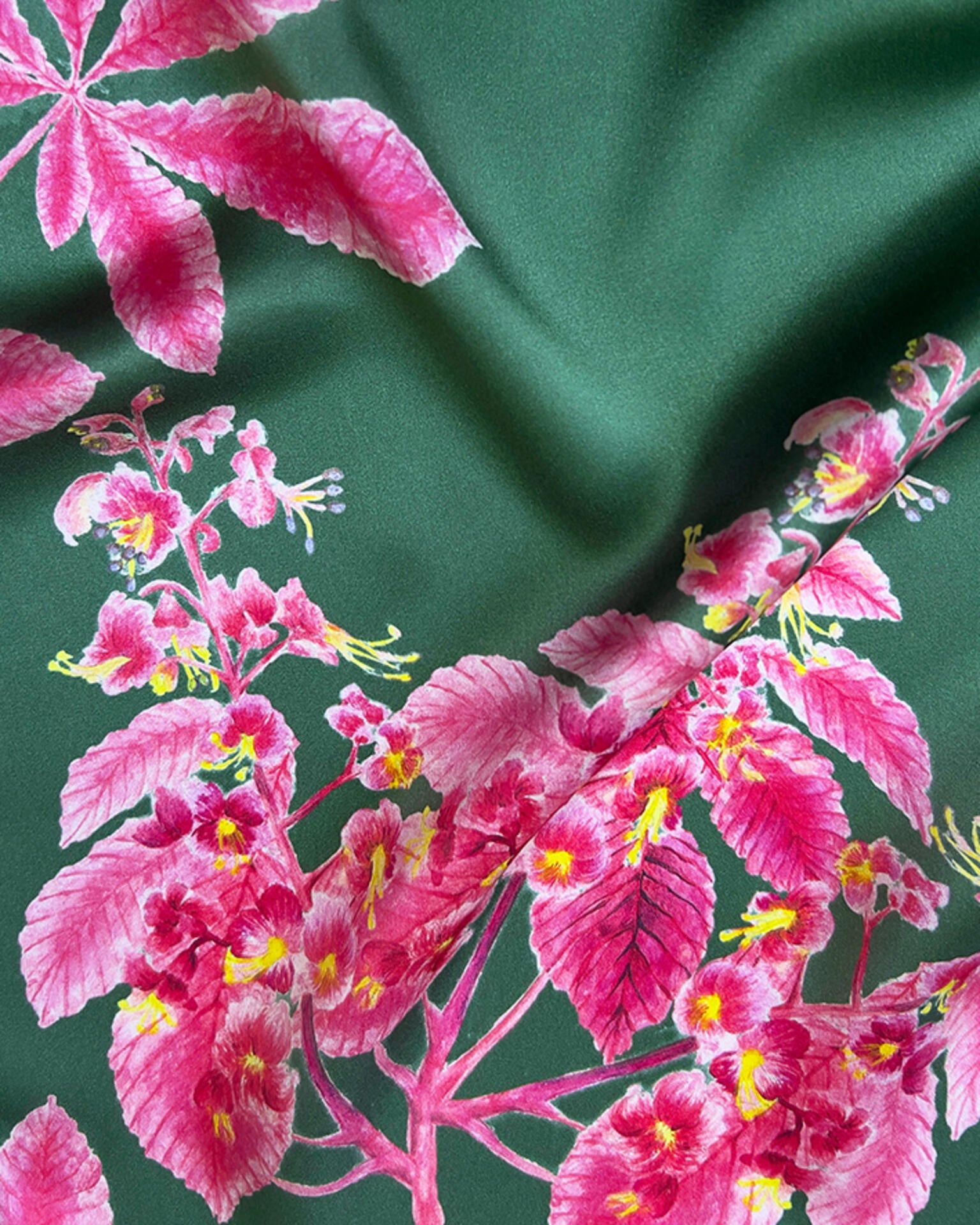 Scarf "Chestnuts" green