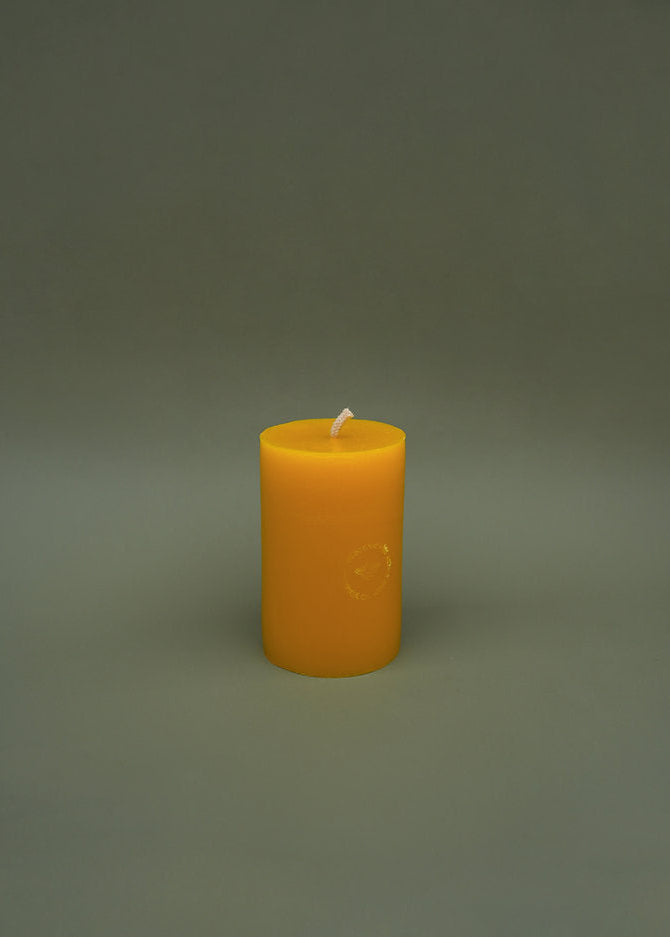 Cylinder Candle (10×6 cm)