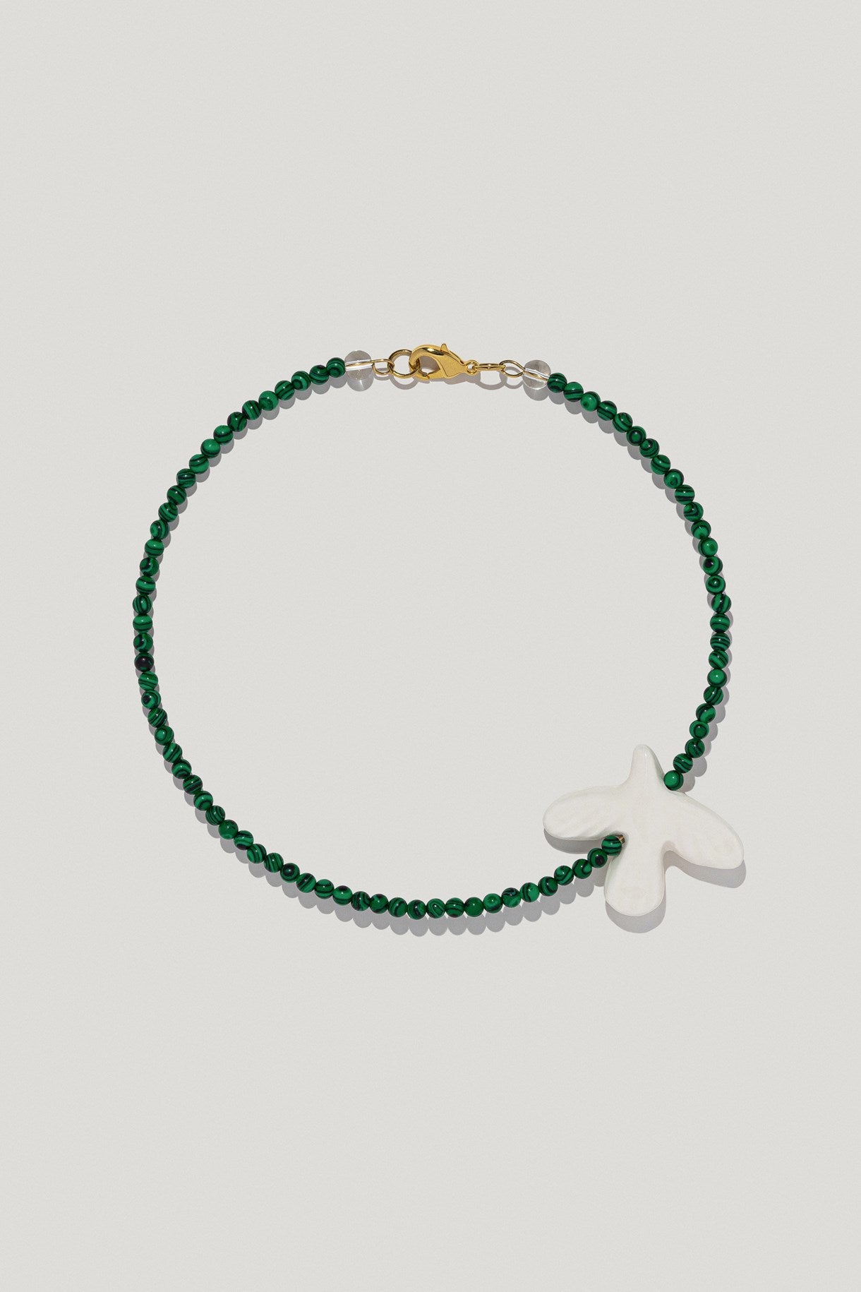 Necklace "Myrni" with small malachite