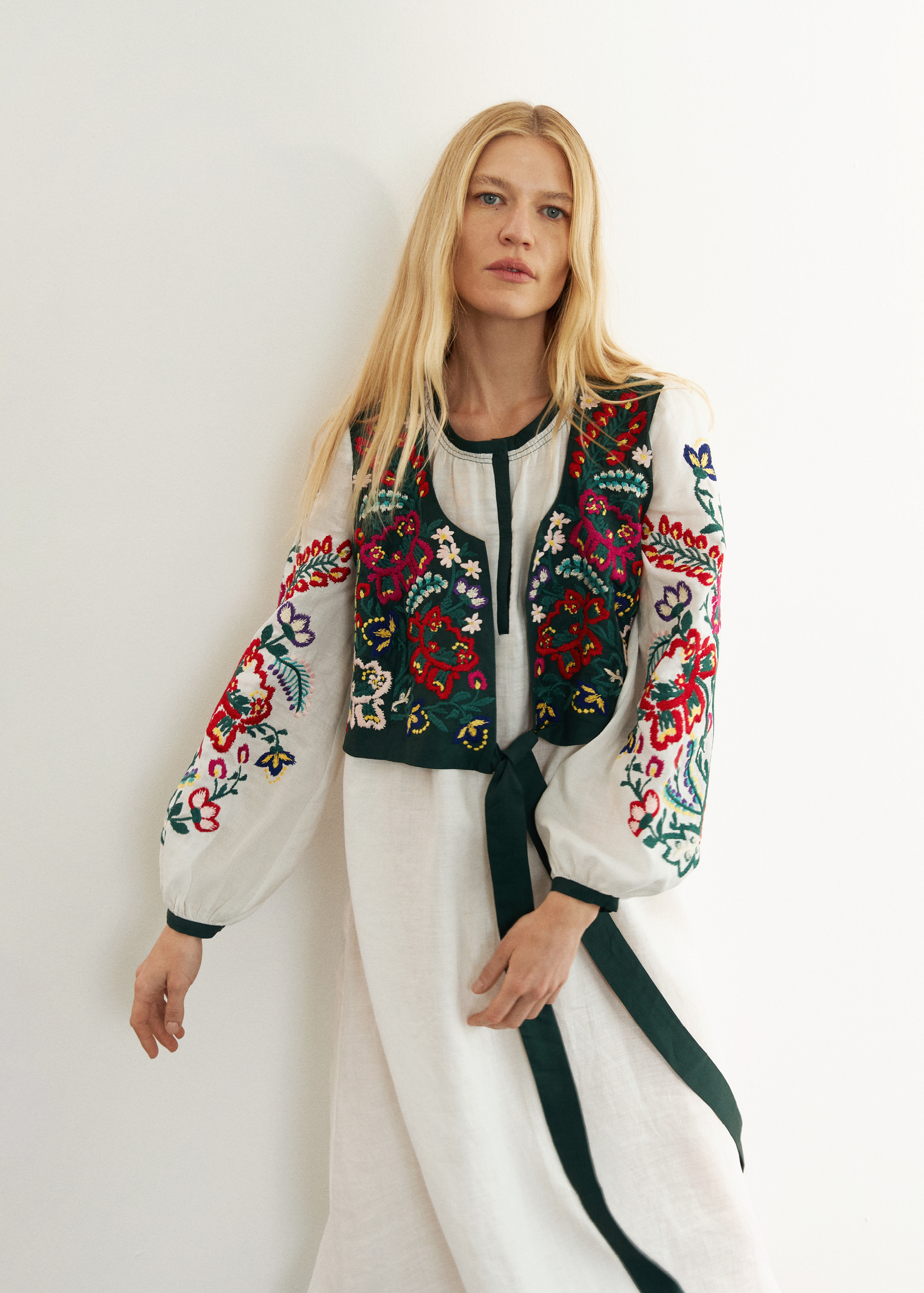 Dress with traditional embroidery “Opillia”
