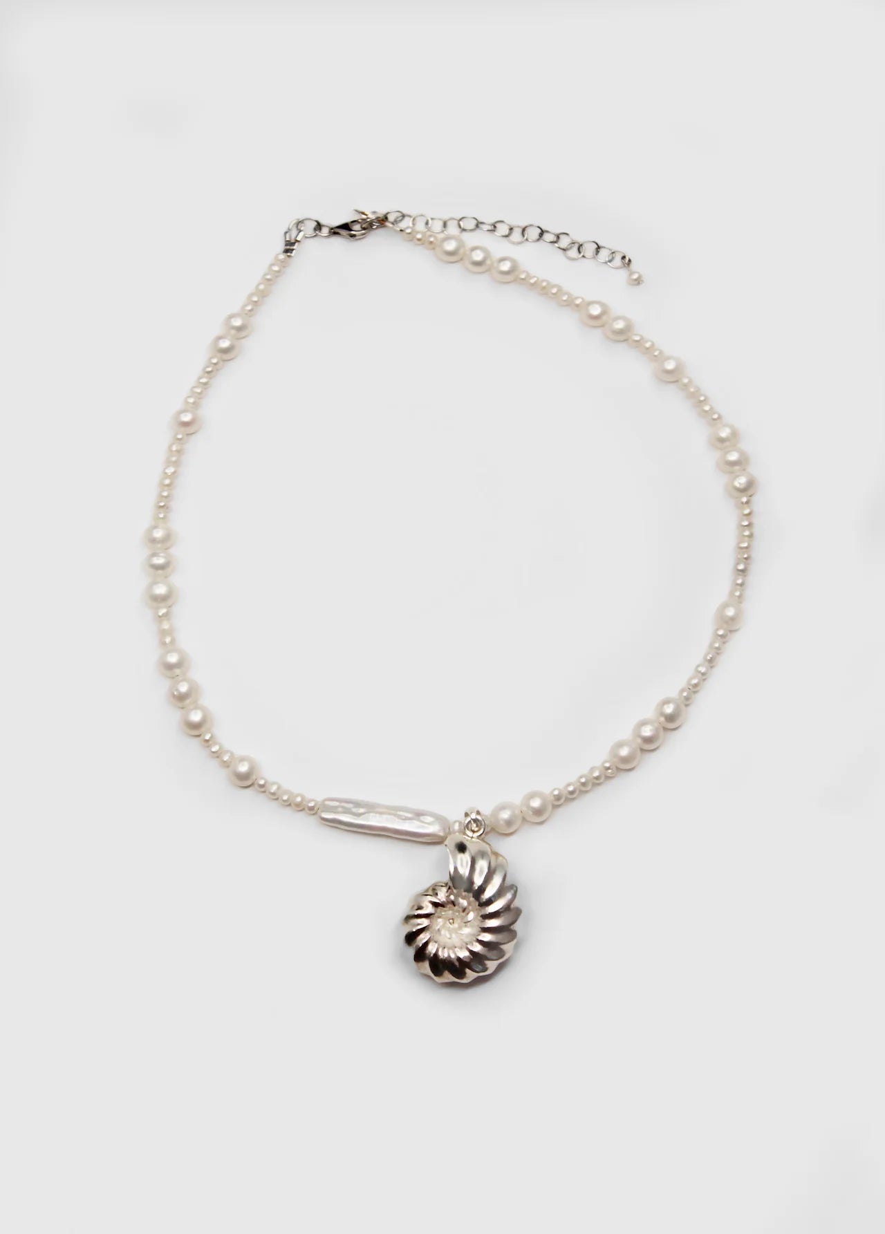 Choker with pearls "Shell whispers"