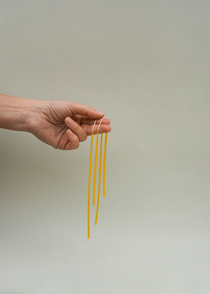 Makana Straw Beeswax Candle