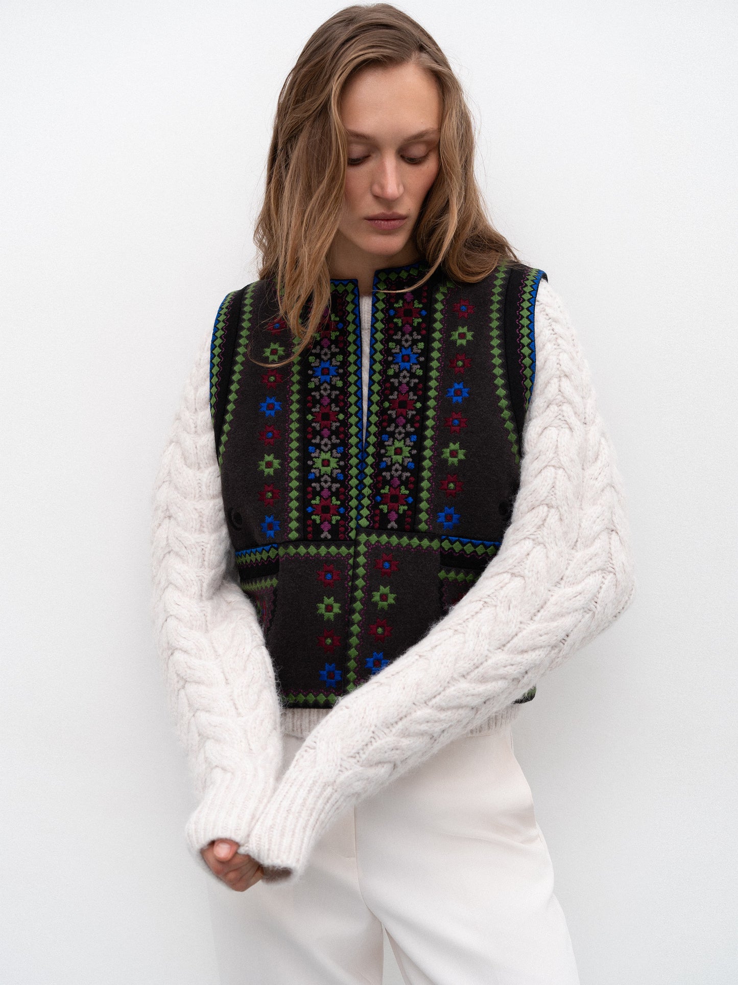 Wool vest "Zirka"