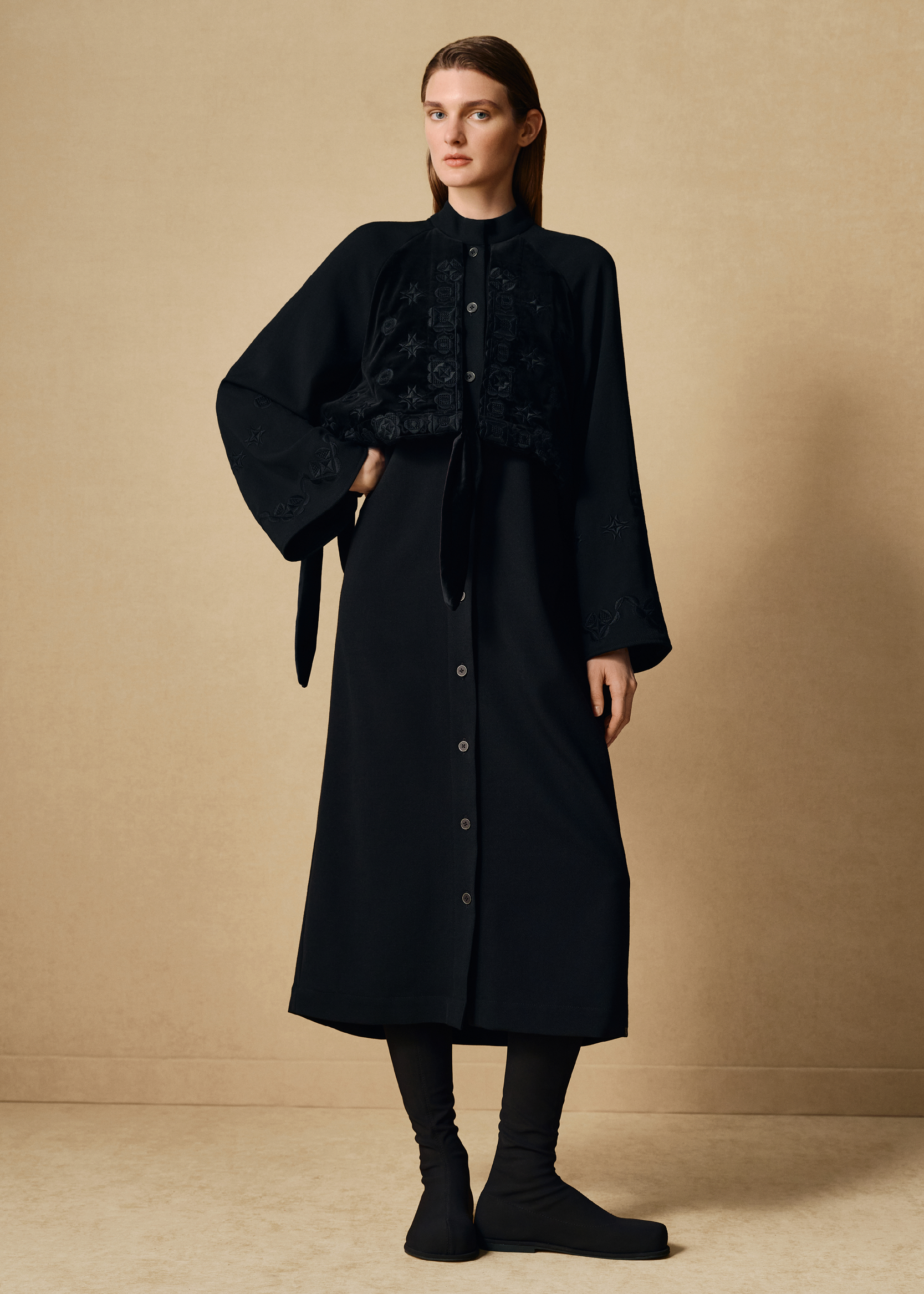 Wool Dress “Khmyz” (Kindling)