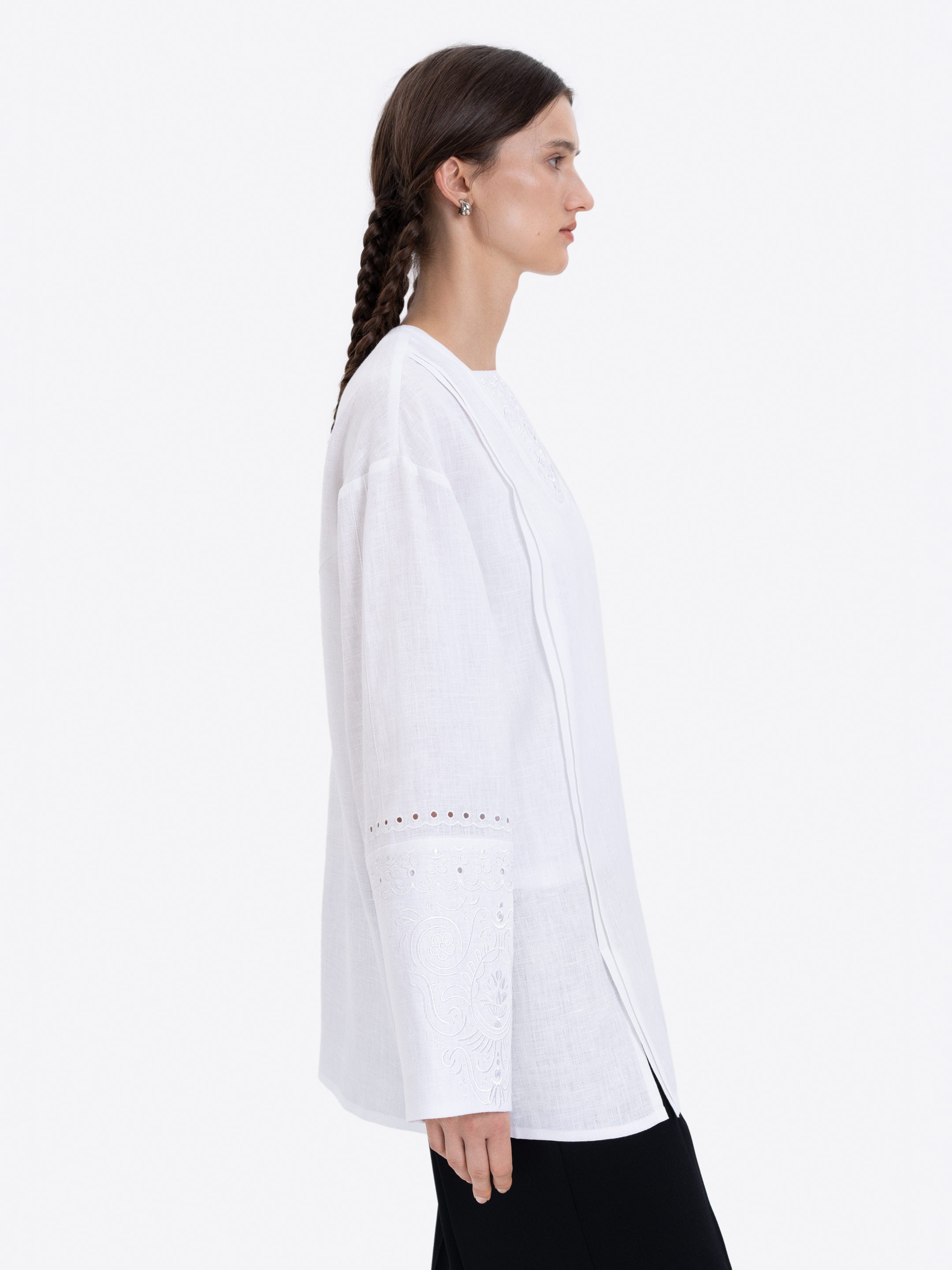 Linen embroidered shirt "Fountain of Tears"