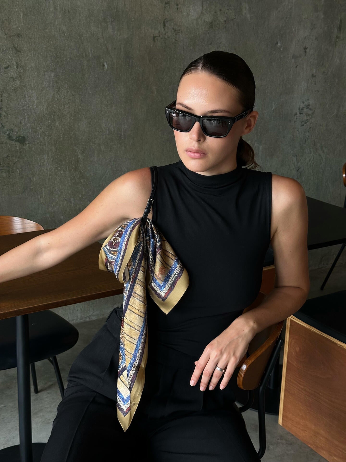 Silk scarf "Golden Gates"