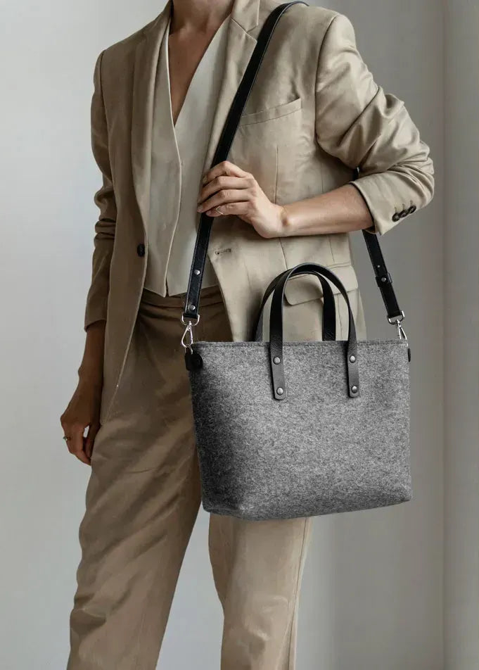 Crossbody Tote Bag L, Graphite