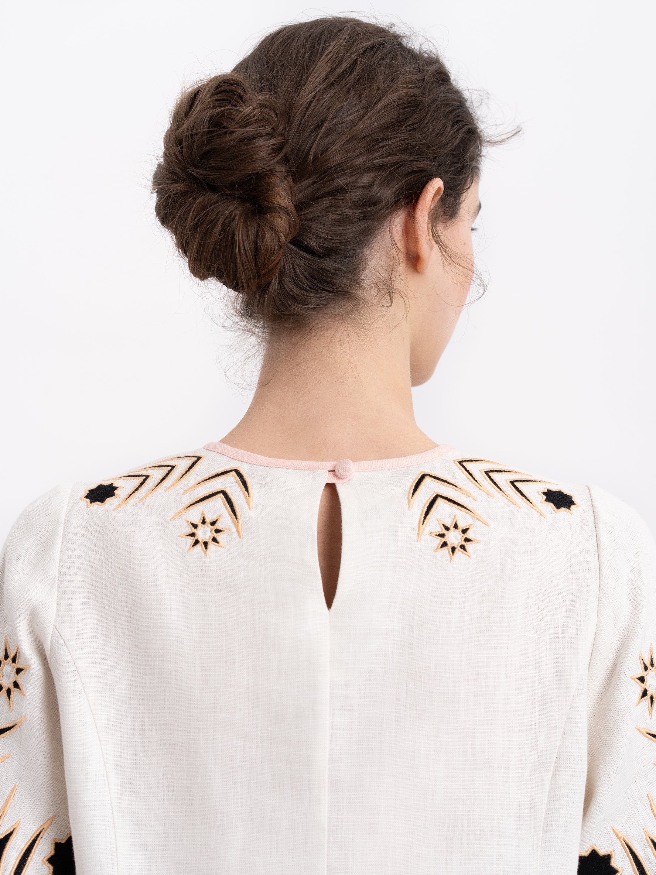 Women's embroidered shirt "Zirka" morning