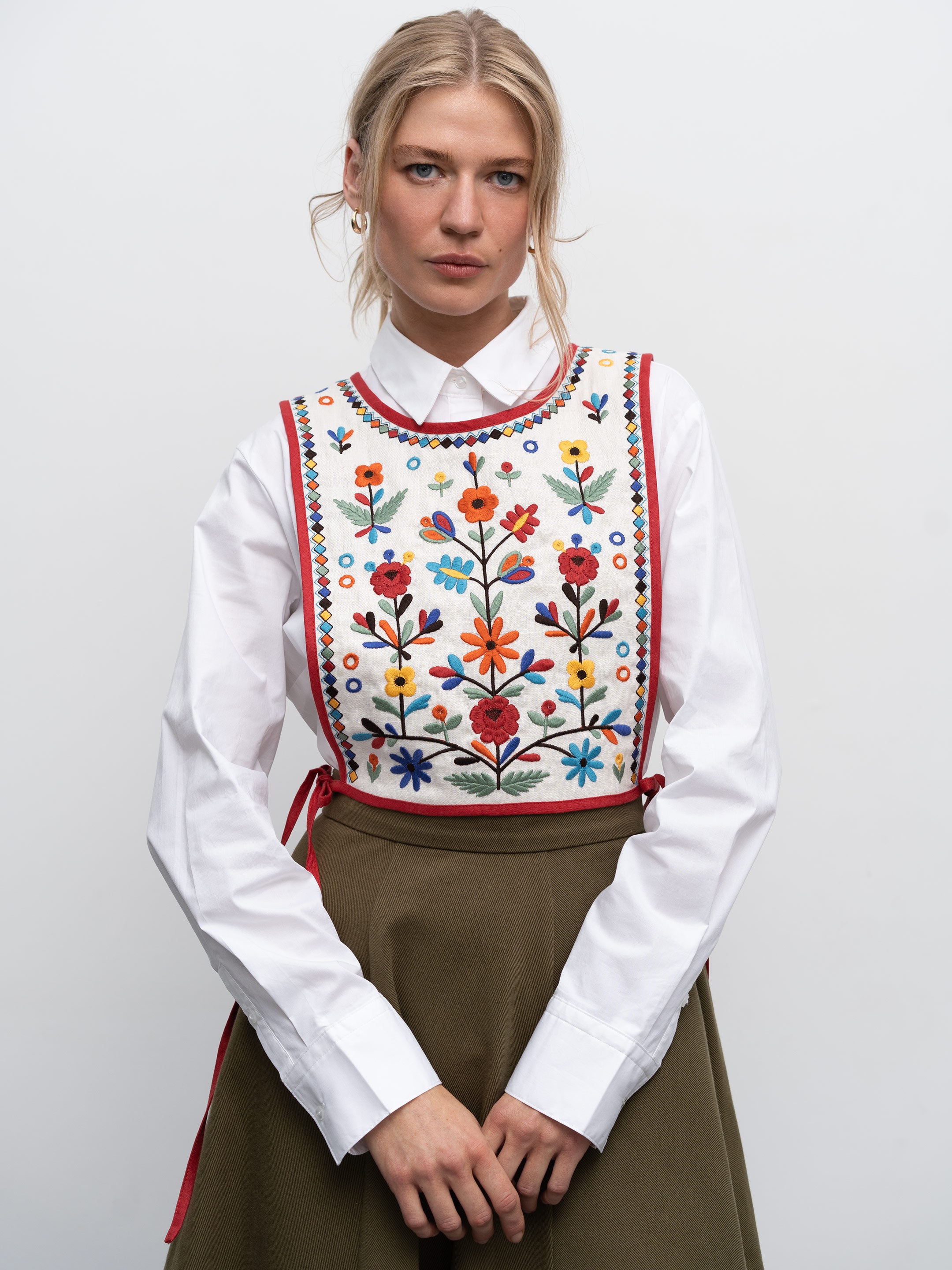 Linen embroidered vest with khaki ties Yaryna zhylet